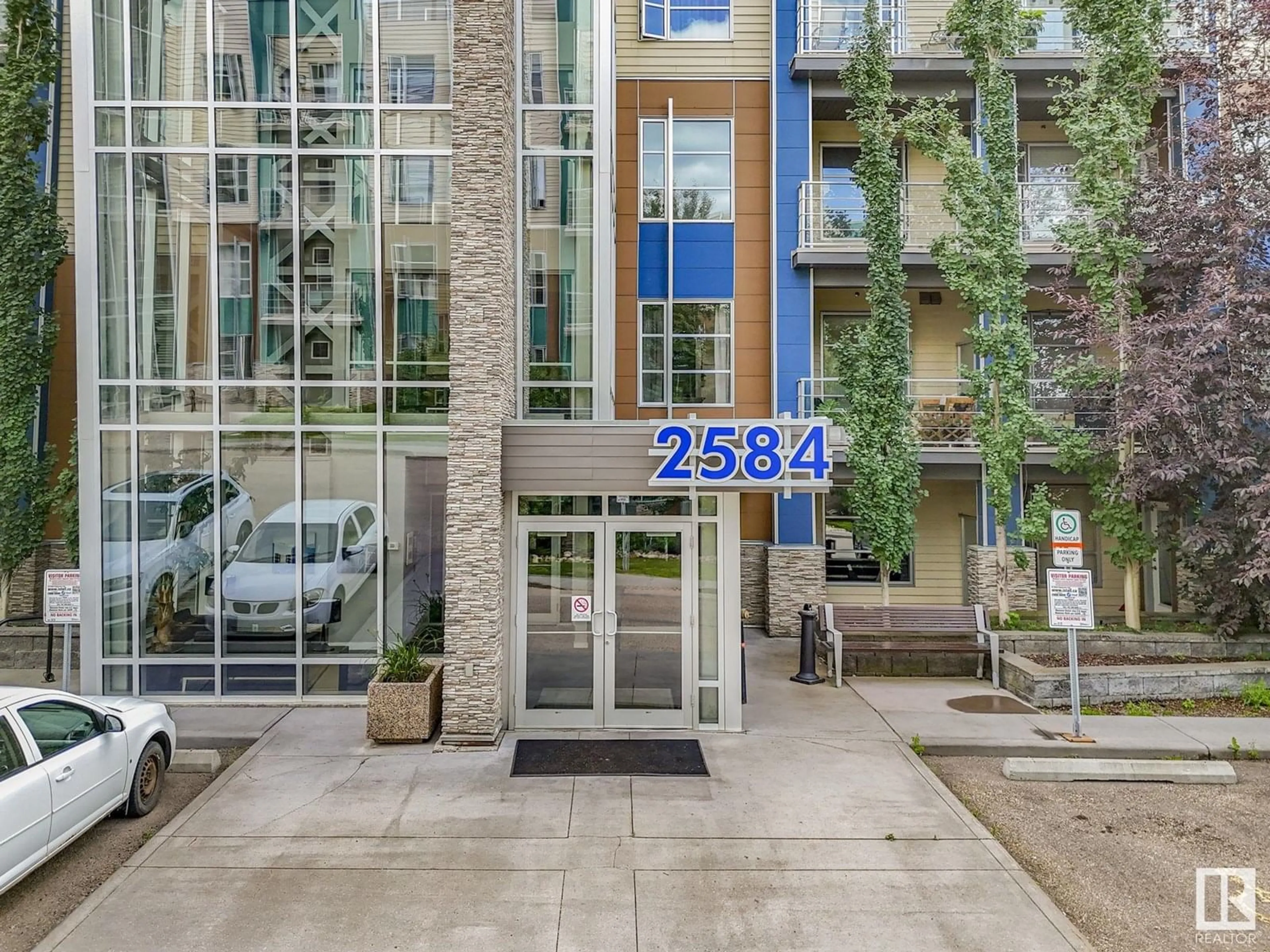 Indoor foyer for 201 - 2584 ANDERSON WY, Edmonton Alberta T6W0R2