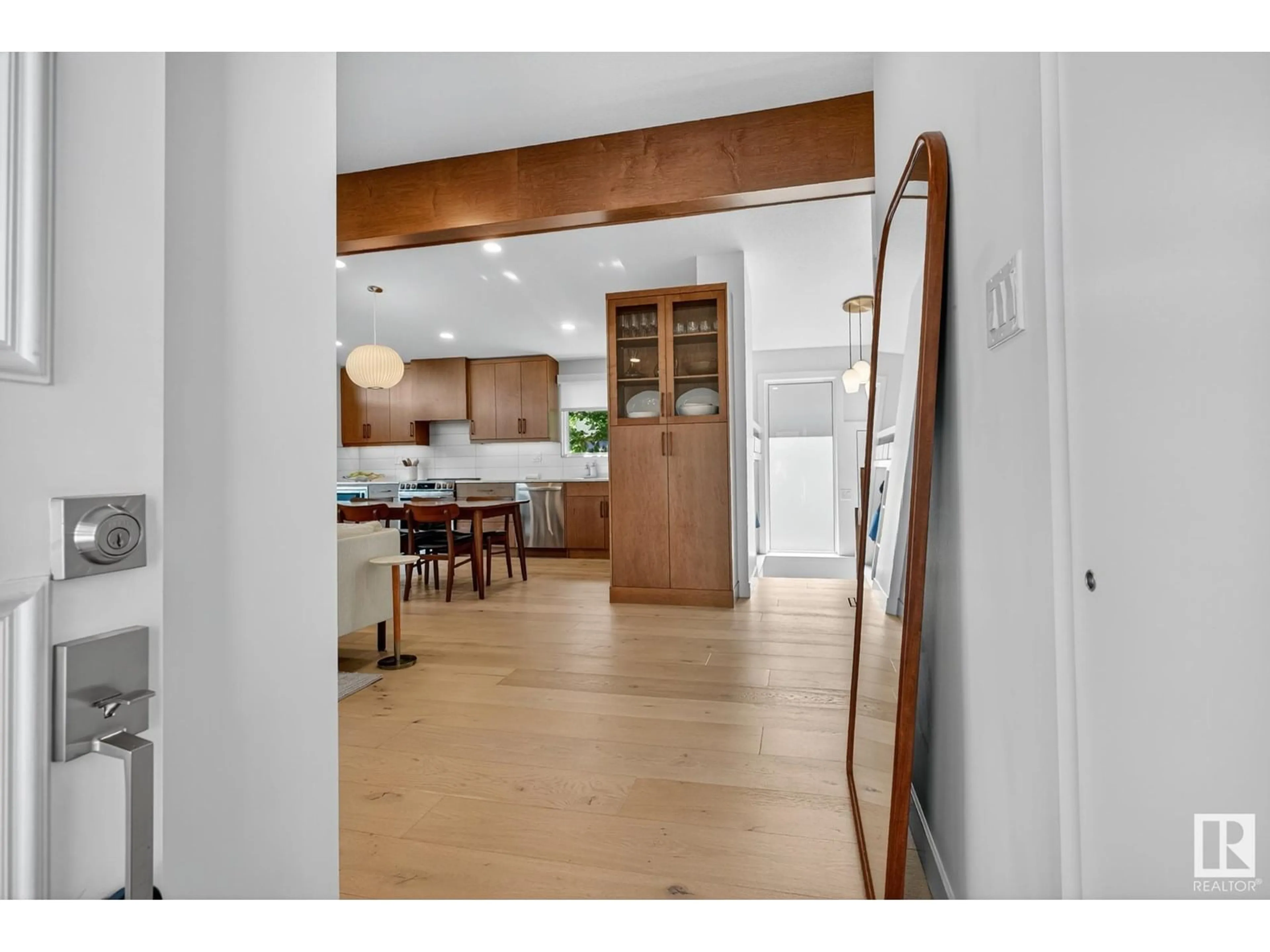 Unknown for NW - 15107 76A AV, Edmonton Alberta T5R3A7