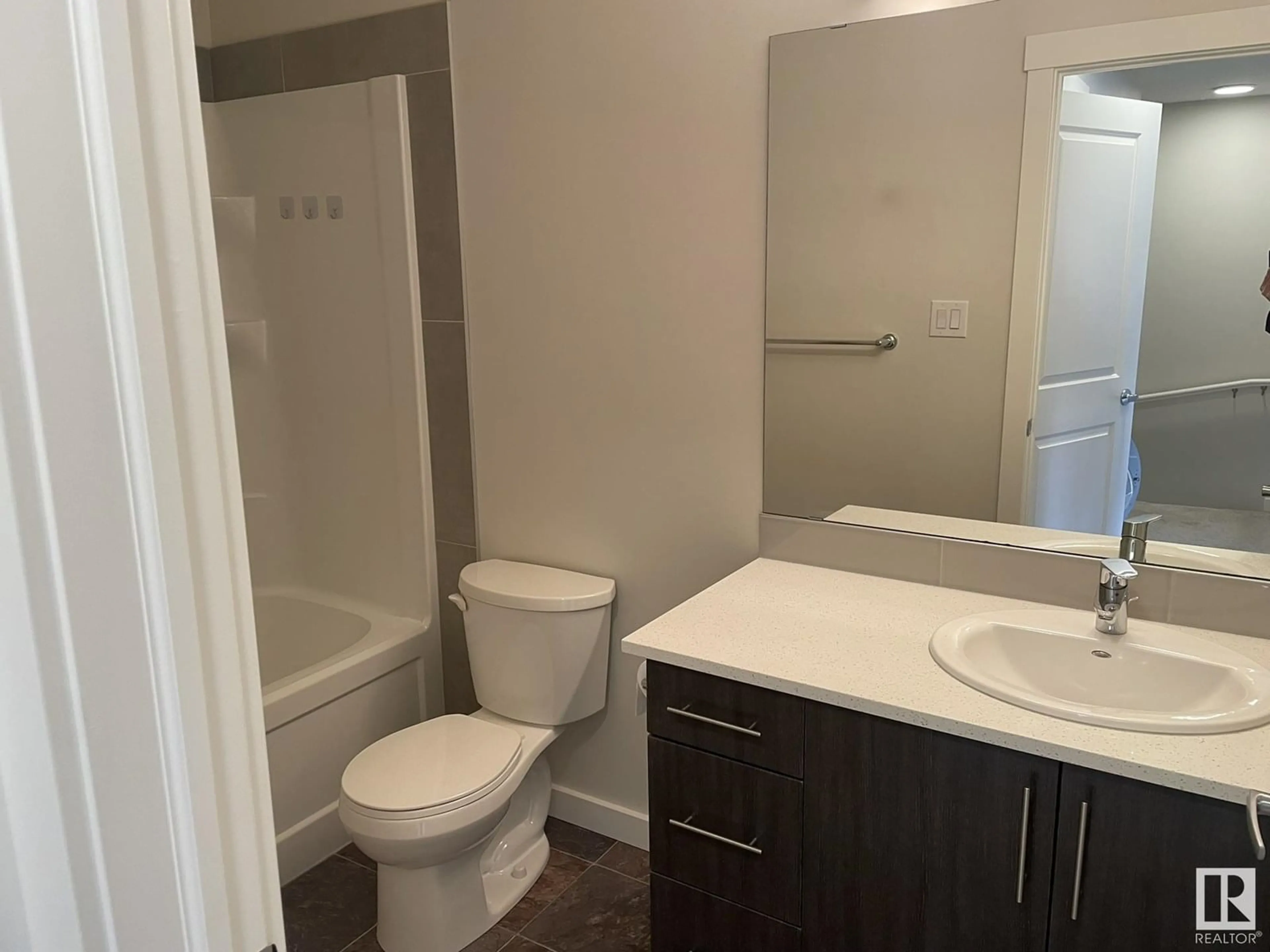 Standard bathroom, unknown for 903 - 98 CRYSTALLINA NERA WY, Edmonton Alberta T5Z0N6