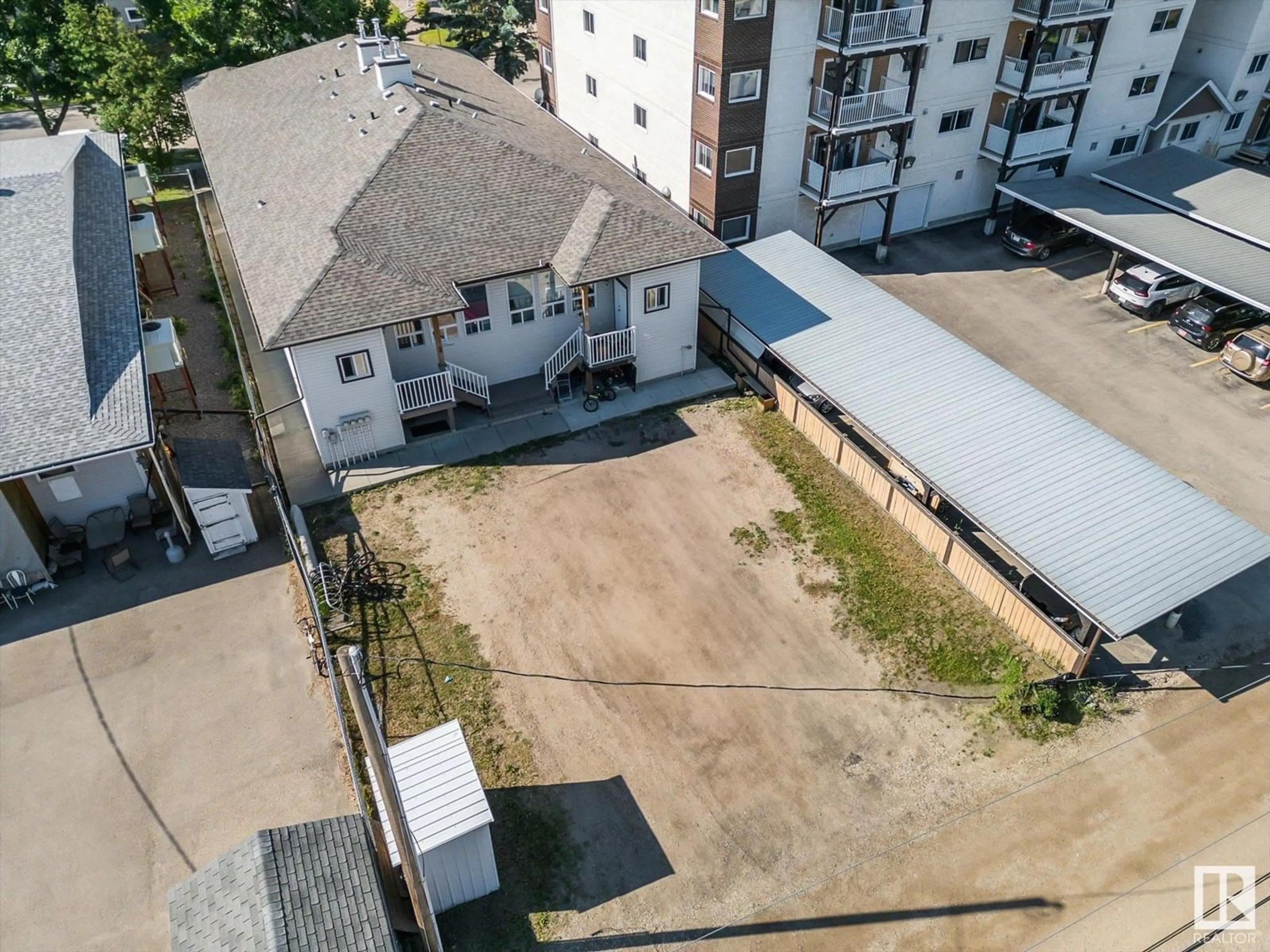 A pic from outside/outdoor area/front of a property/back of a property/a pic from drone, building for 3 - 215 CHURCH ROAD, Spruce Grove Alberta T7X2K3