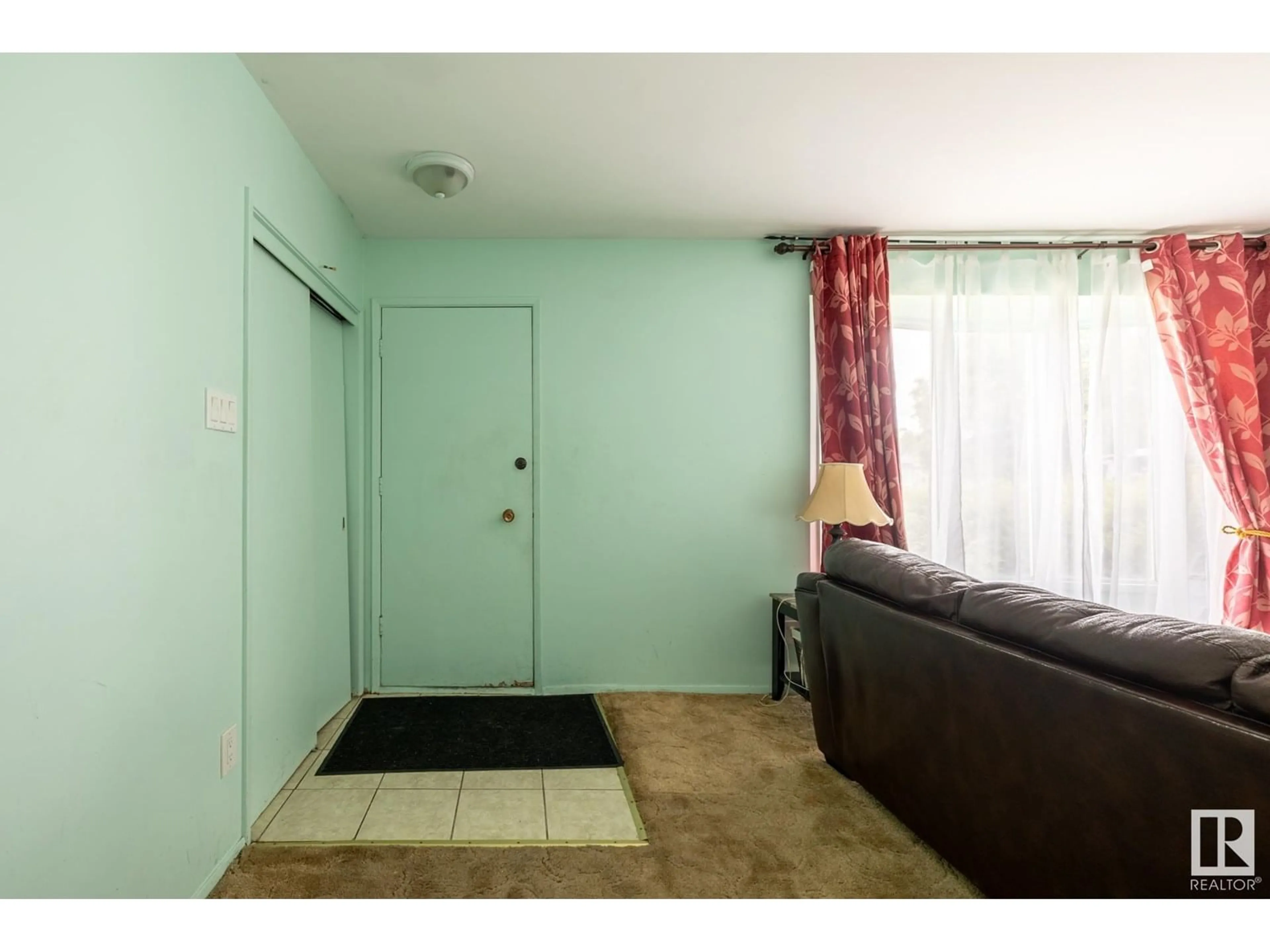 Unknown for NW - 13303 58 ST, Edmonton Alberta T5A0P9