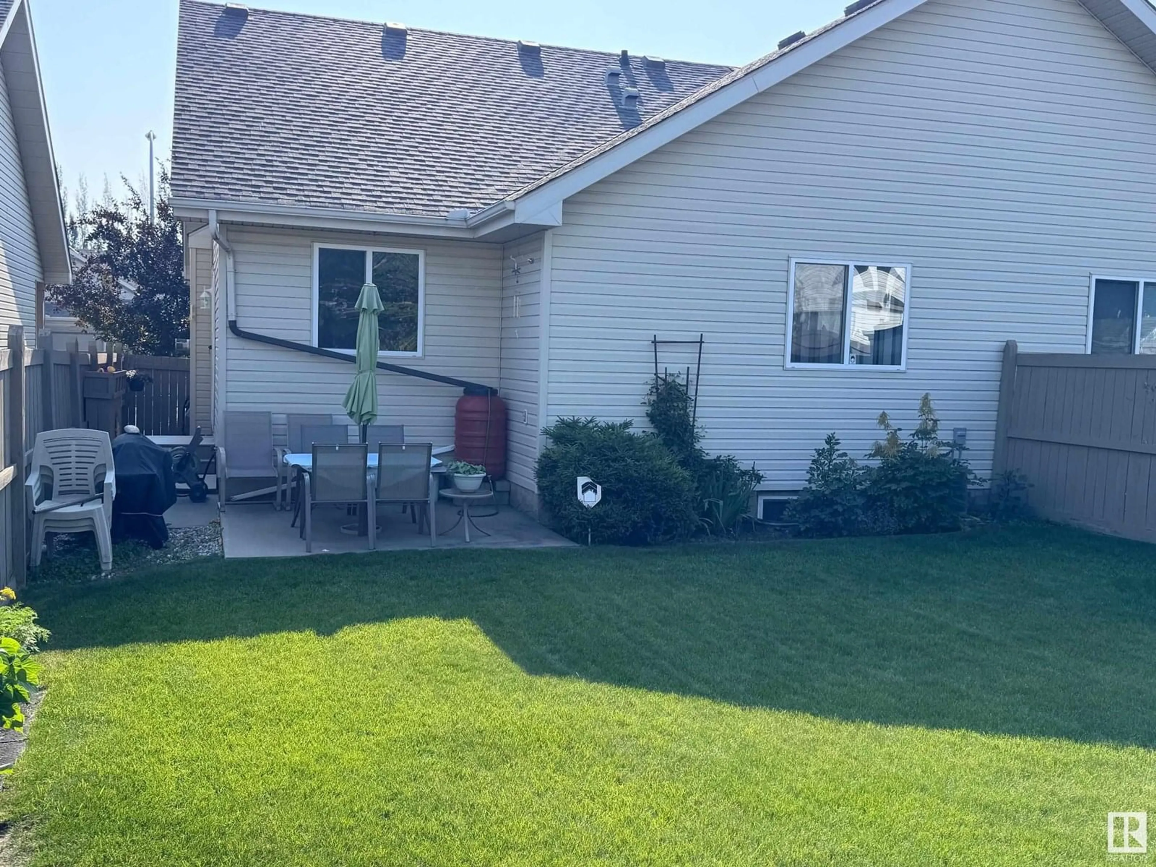 Patio, street for 74 CHRISTINA CO, Sherwood Park Alberta T8H2H4