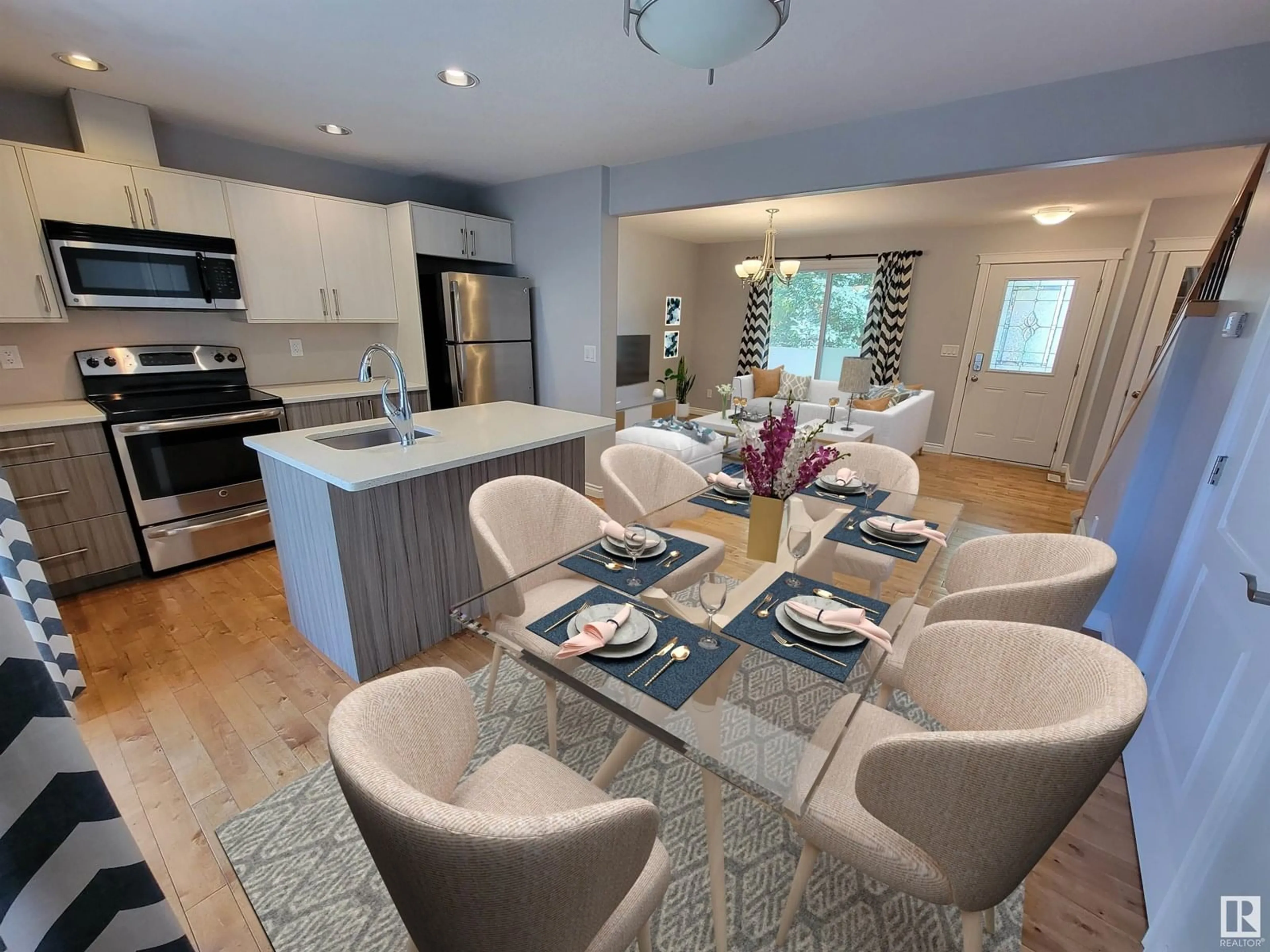 Open concept kitchen, unknown for #1-4 - 8514 83 AV, Edmonton Alberta T6C1B1
