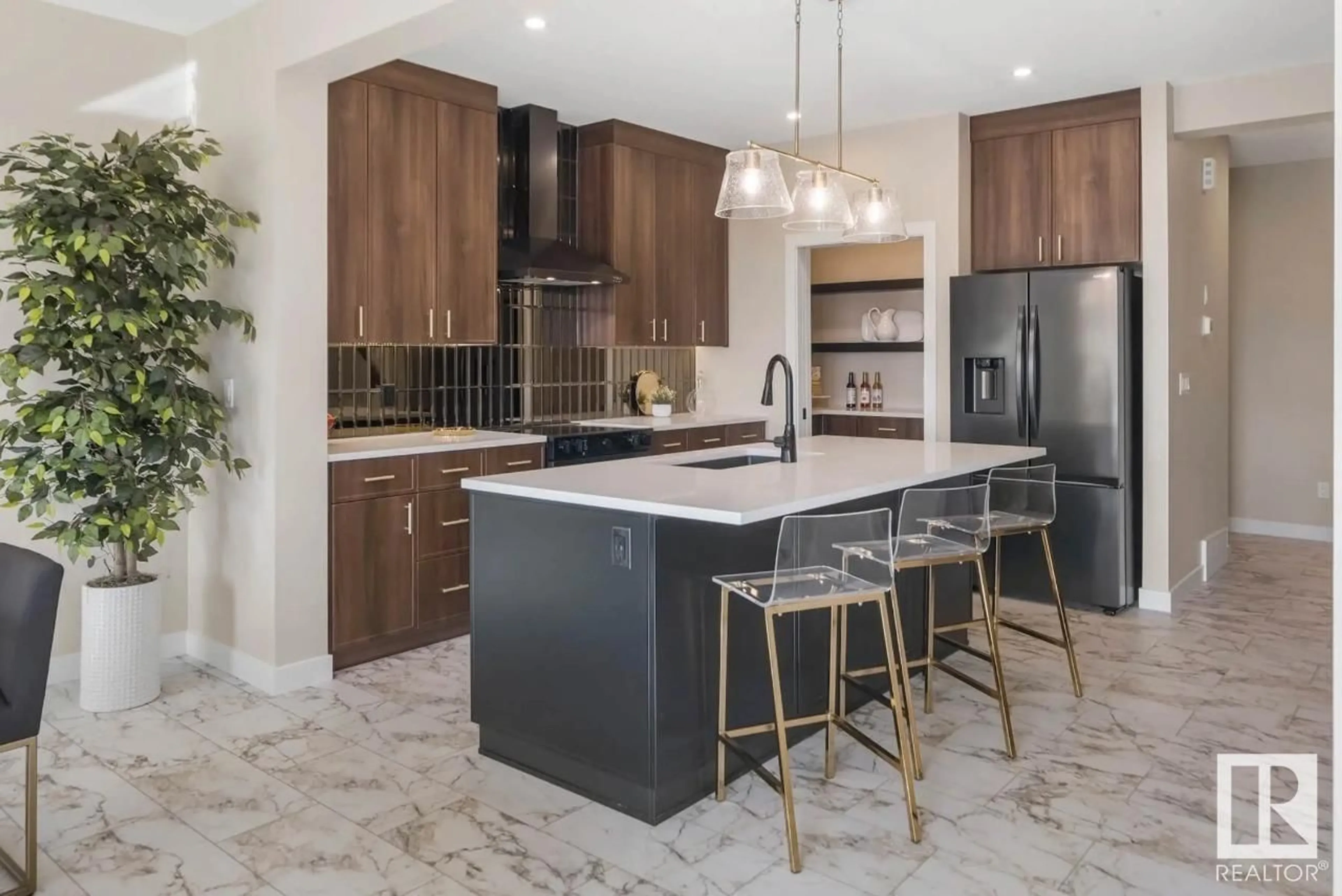 Contemporary kitchen, ceramic/tile floor for 8909 223A ST, Edmonton Alberta T5T7X2