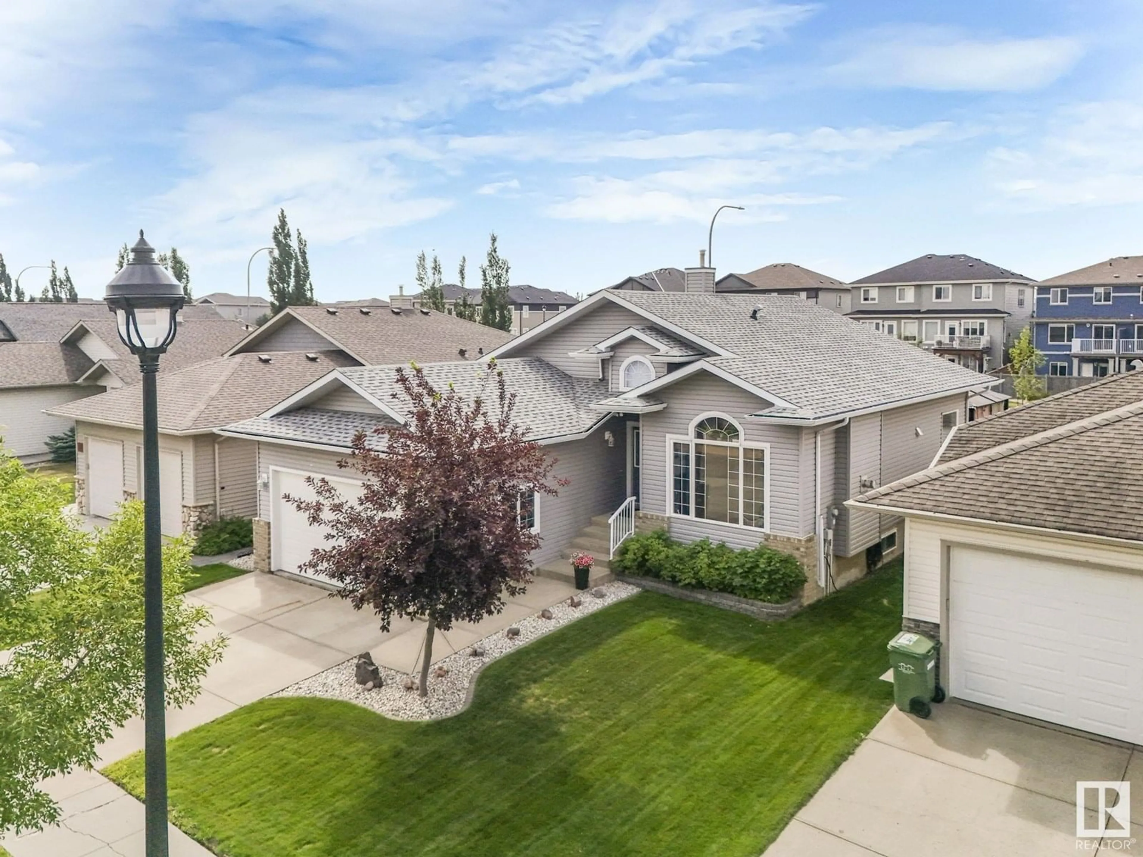A pic from outside/outdoor area/front of a property/back of a property/a pic from drone, street for 51 WALTERS PL, Leduc Alberta T9G0G2