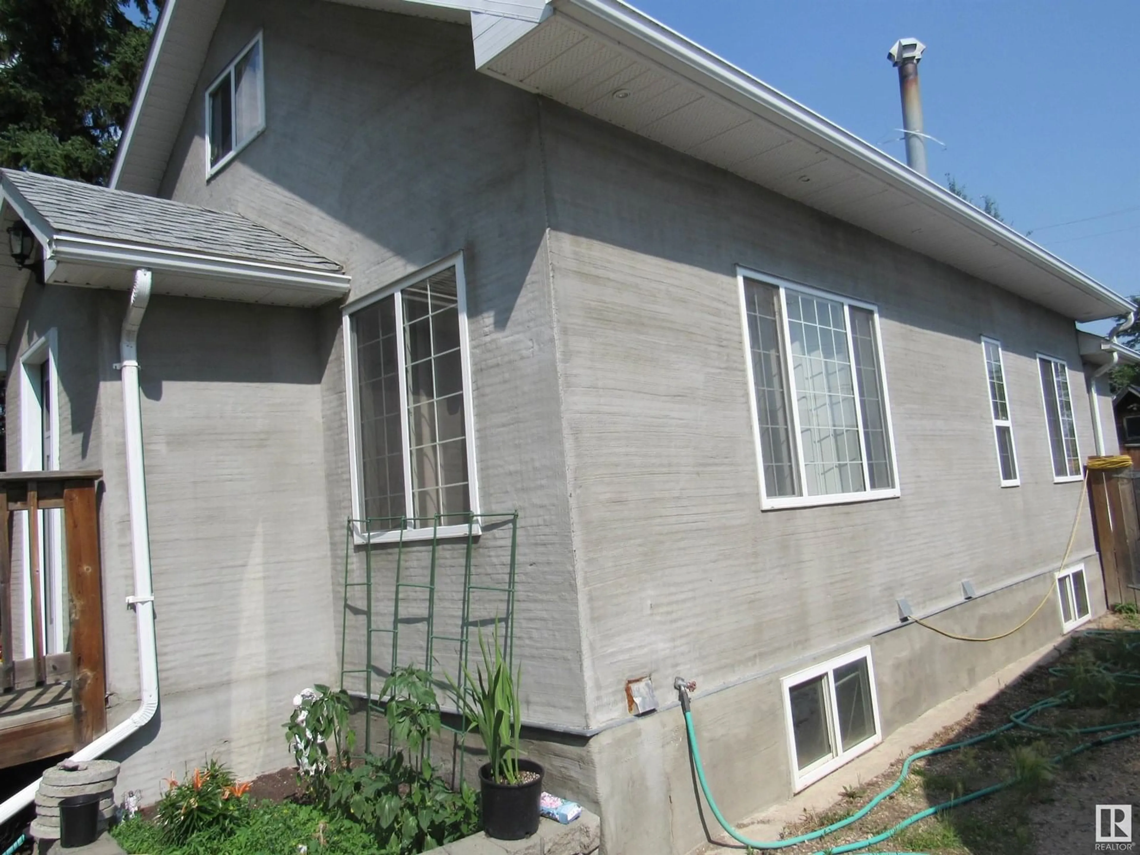 Unknown for 5011 53 STREET, Barrhead Alberta T7N1E8