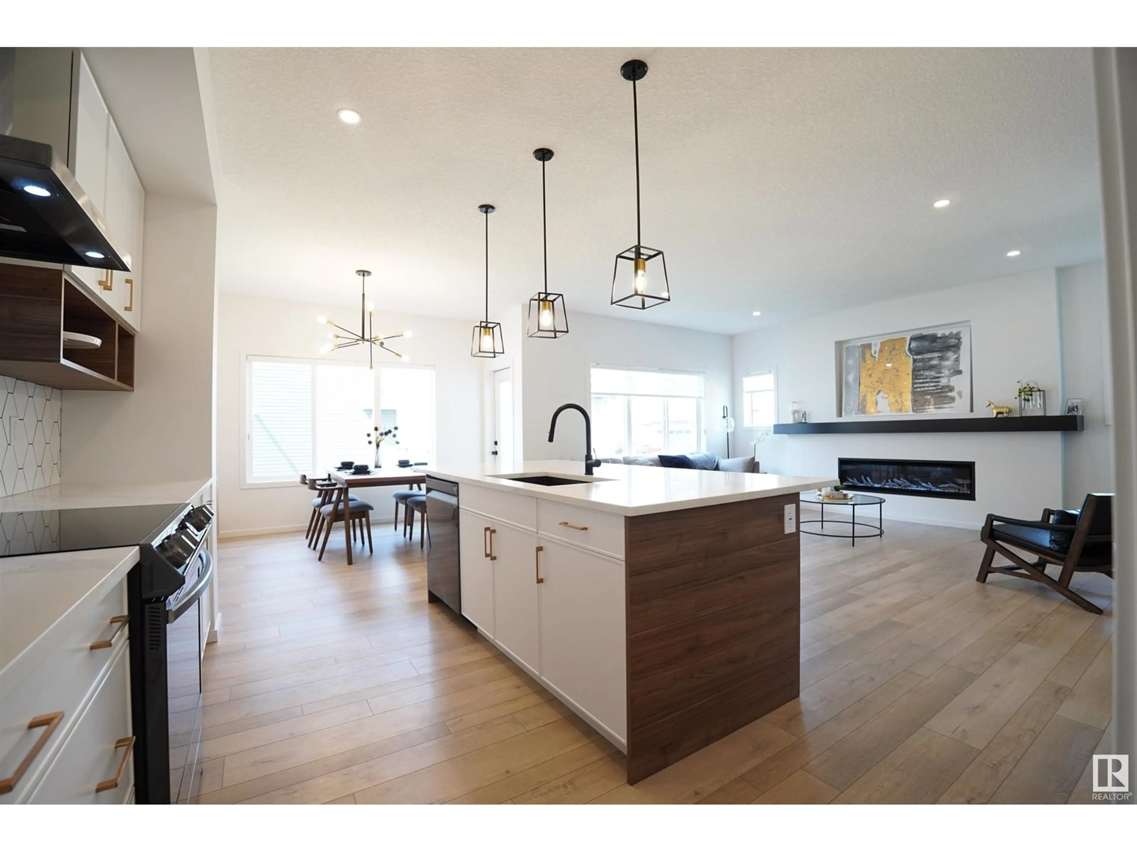 Open concept kitchen, unknown for 5557 SCHONSEE DR, Edmonton Alberta T5Z0R8