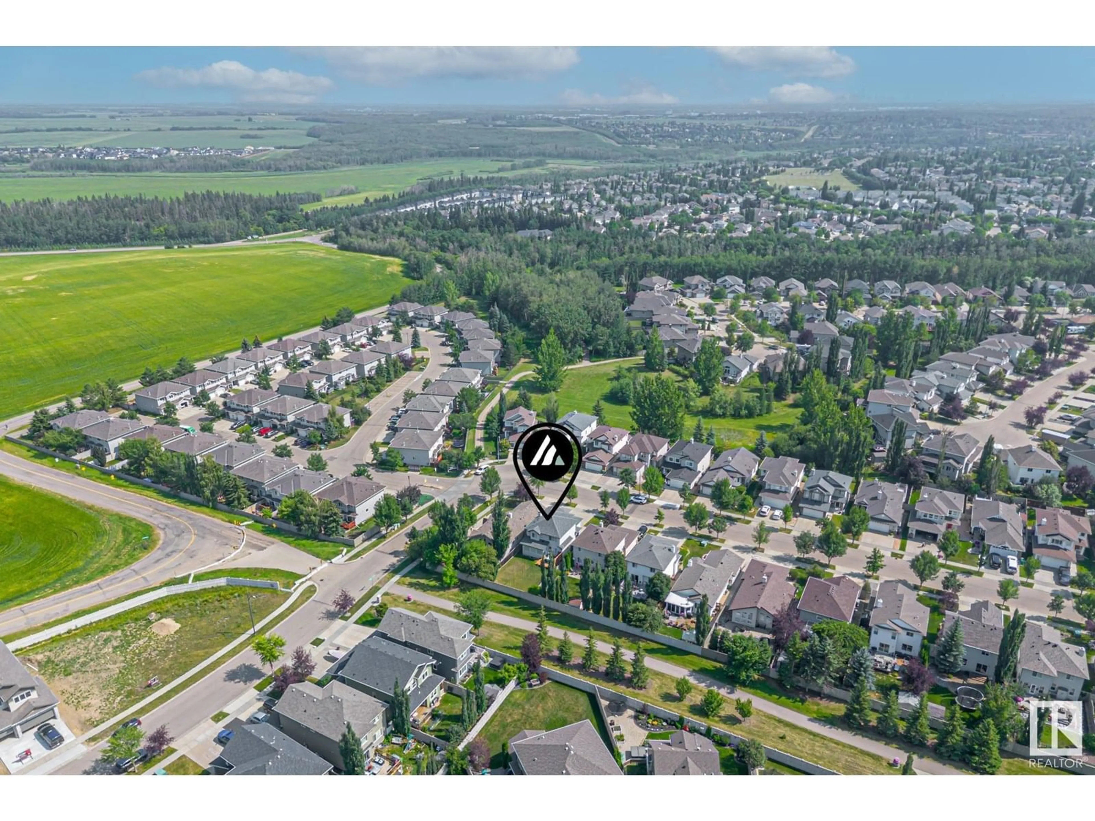 A pic from outside/outdoor area/front of a property/back of a property/a pic from drone, street for 124 EASTGATE WY, St. Albert Alberta T8N7K2