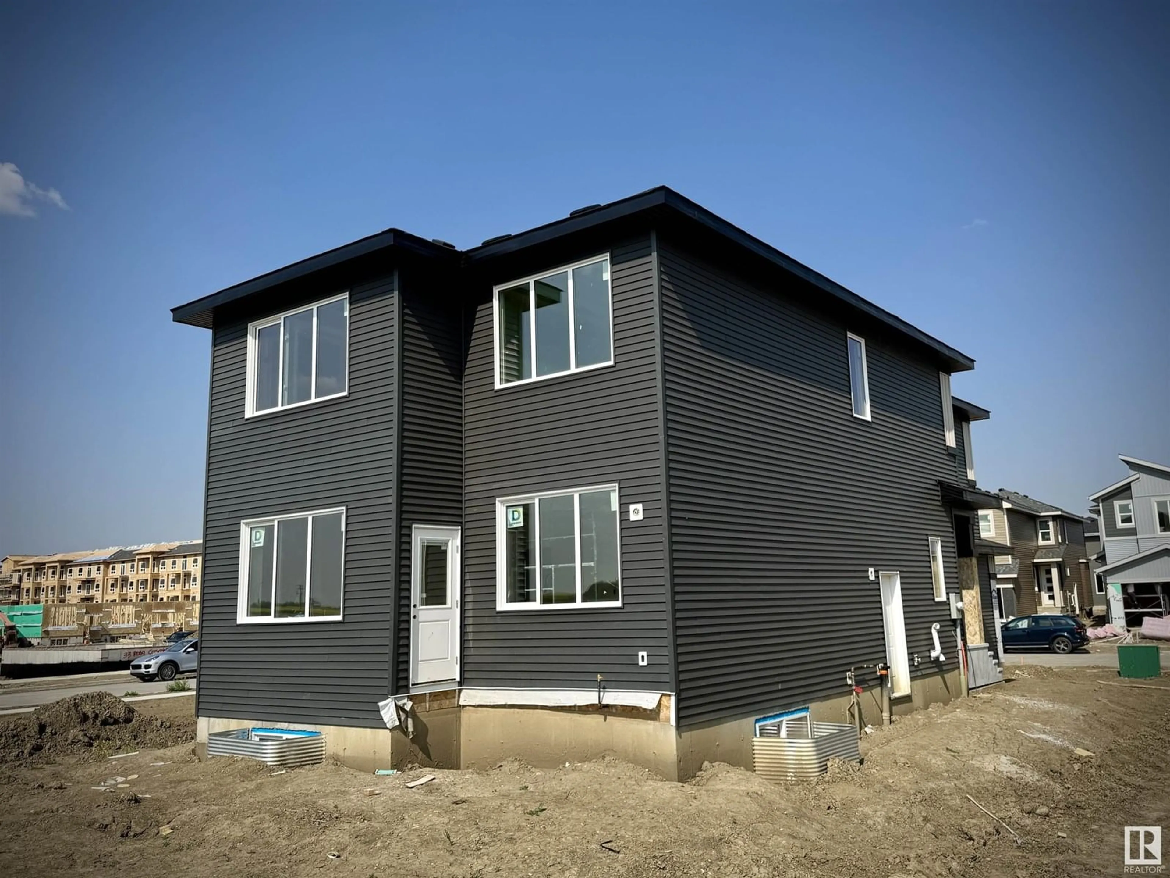 Home with vinyl exterior material, building for 24 ROSA CR, St. Albert Alberta T8N7Y4