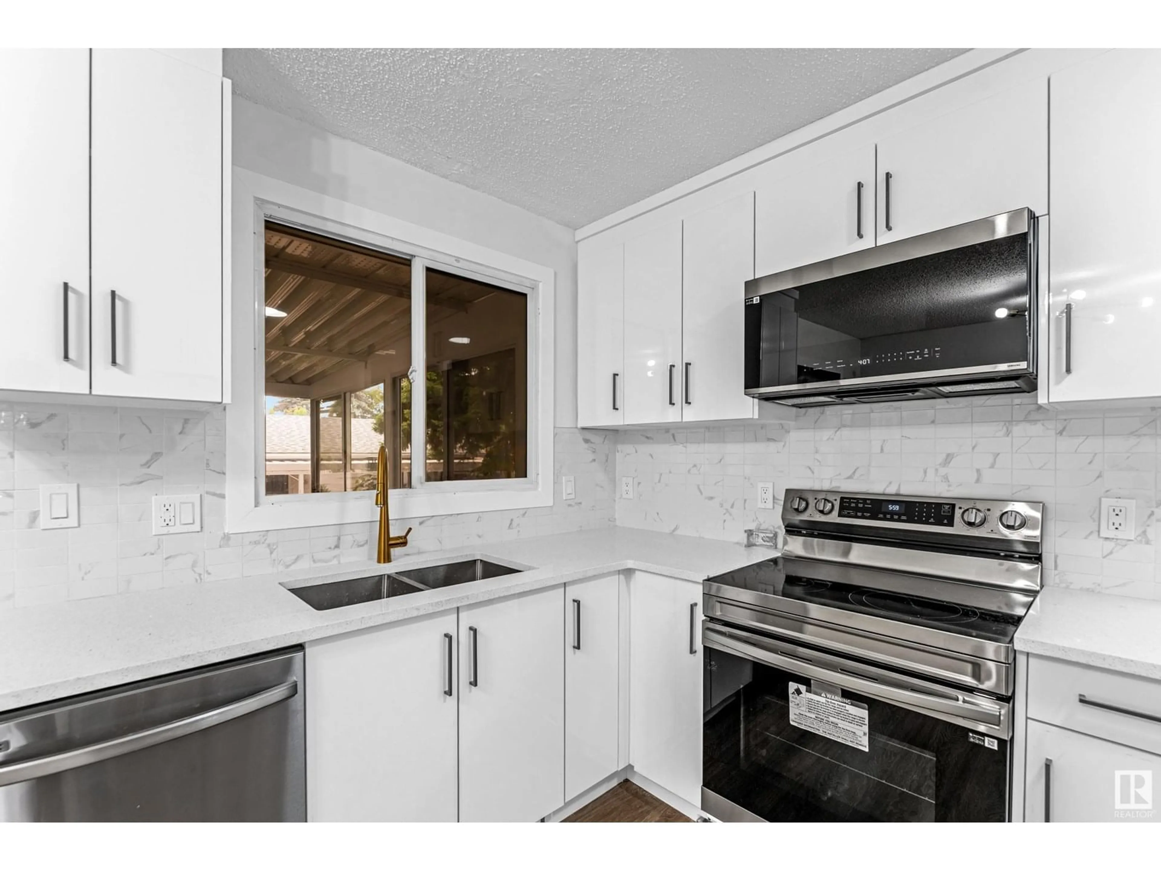 Unknown for 2012 52 ST, Edmonton Alberta T6L1J4