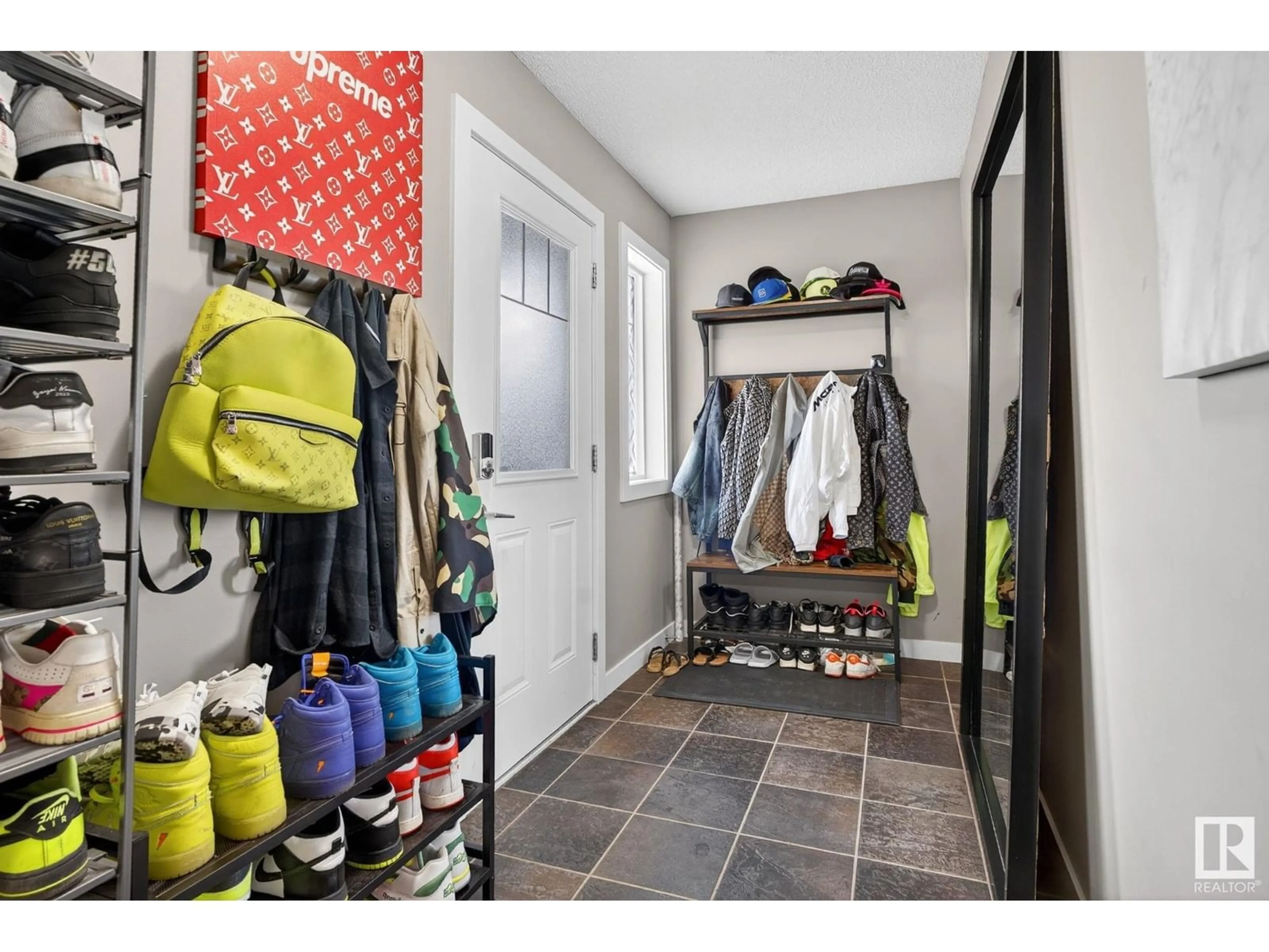 Indoor entryway for 5416 67 ST, Beaumont Alberta T4X2A2