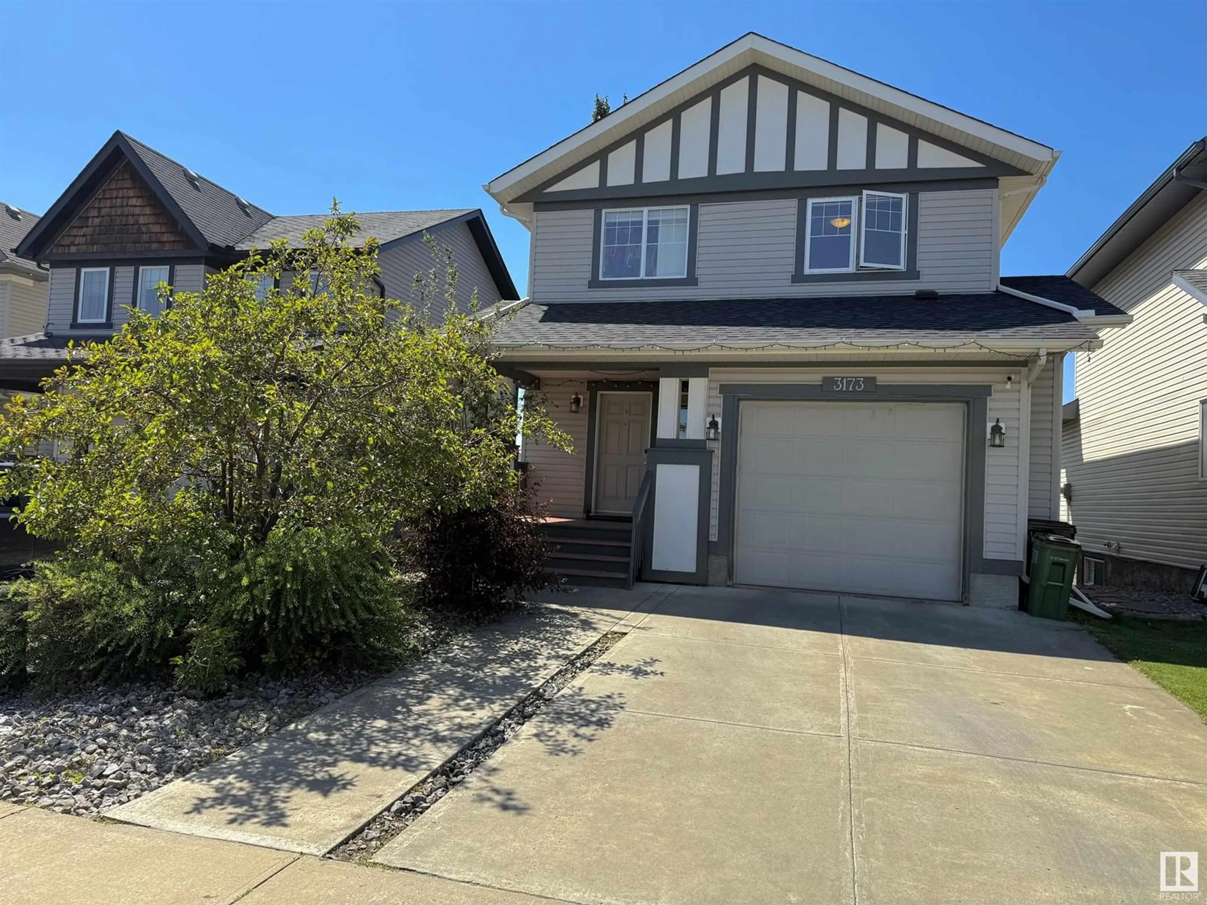 Home with vinyl exterior material, street for NW - 3173 TRELLE LO, Edmonton Alberta T6R0A2