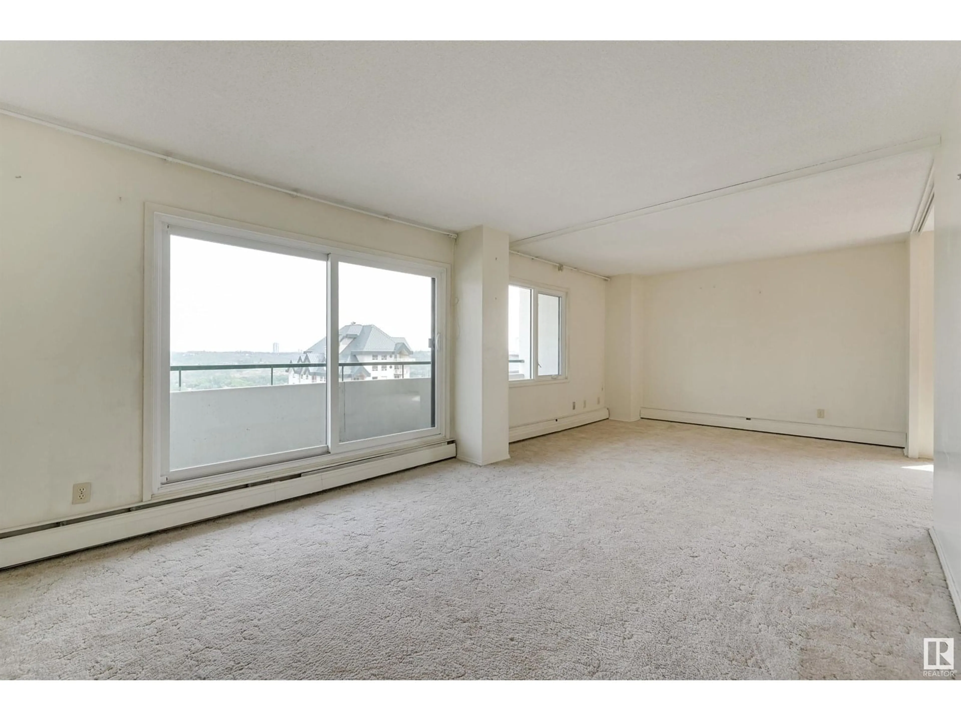 A pic of a room for 9725 - 906 106 ST NW, Edmonton Alberta T5K1B5