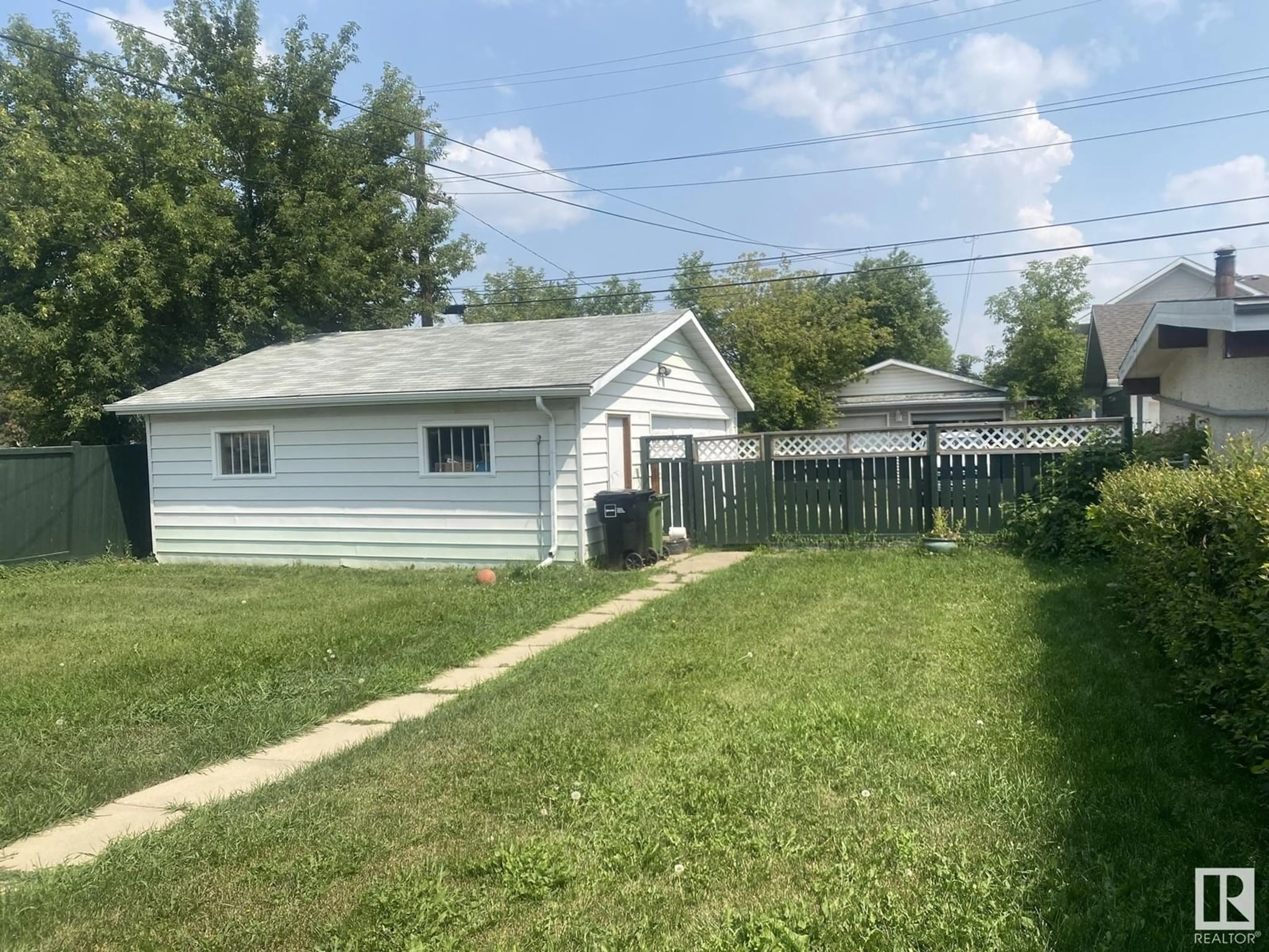 Shed for NW - 10807 152 ST, Edmonton Alberta T5P1Z4