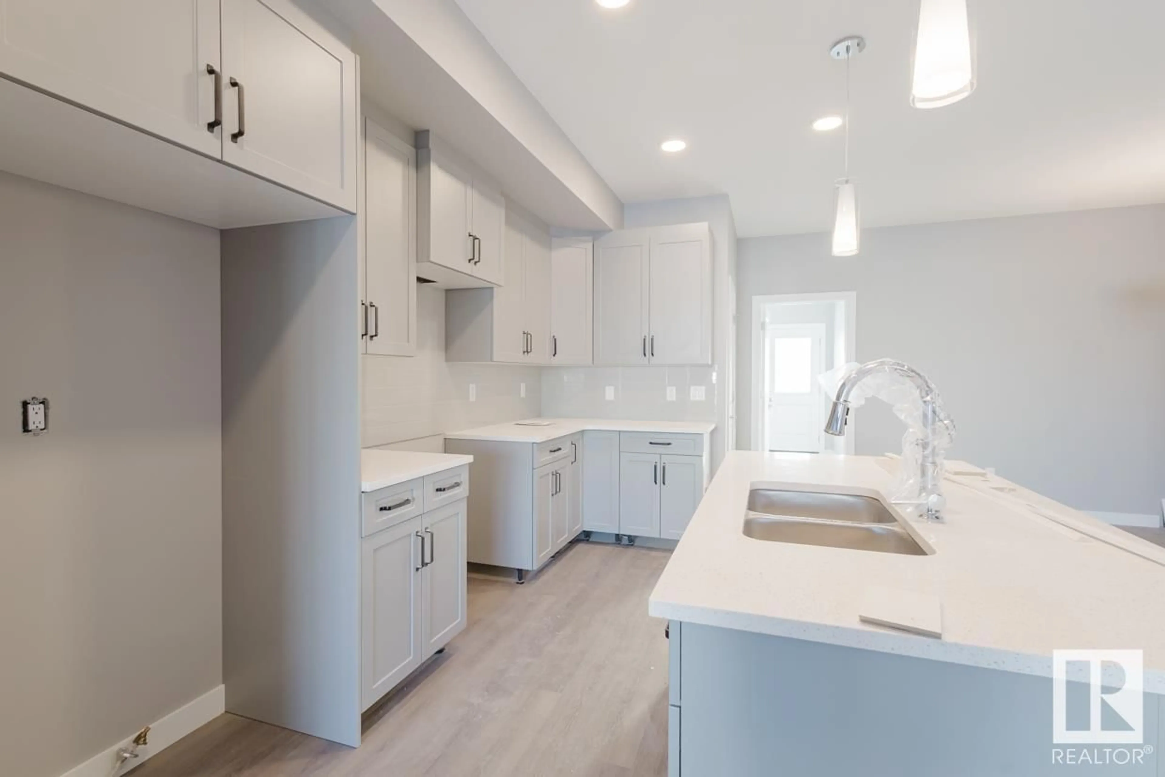 Open concept kitchen, ceramic/tile floor for 5418 69 ST, Beaumont Alberta T4X2Z7