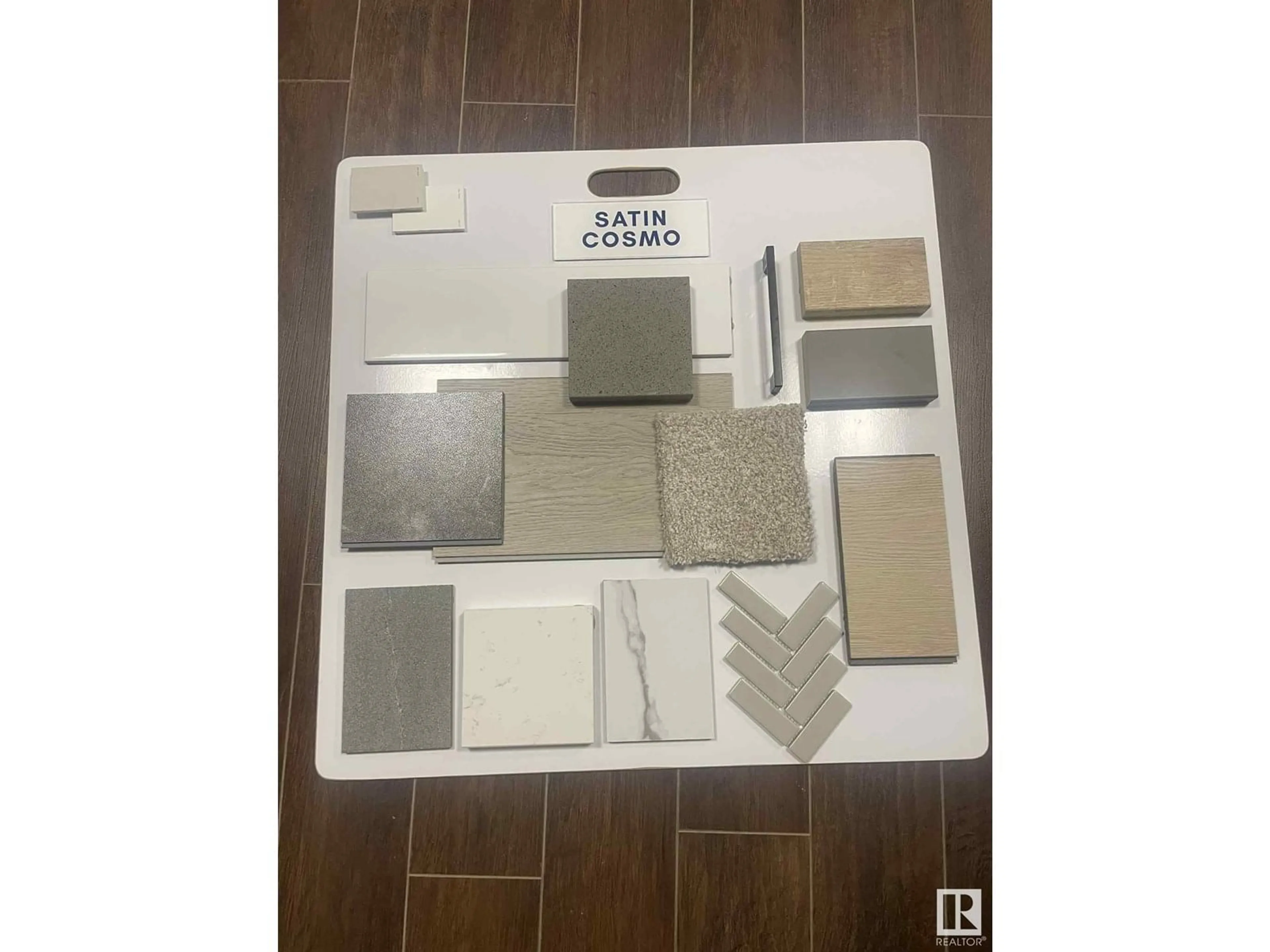 Home with vinyl exterior material, street for 5107 71 ST, Beaumont Alberta T4X3E5