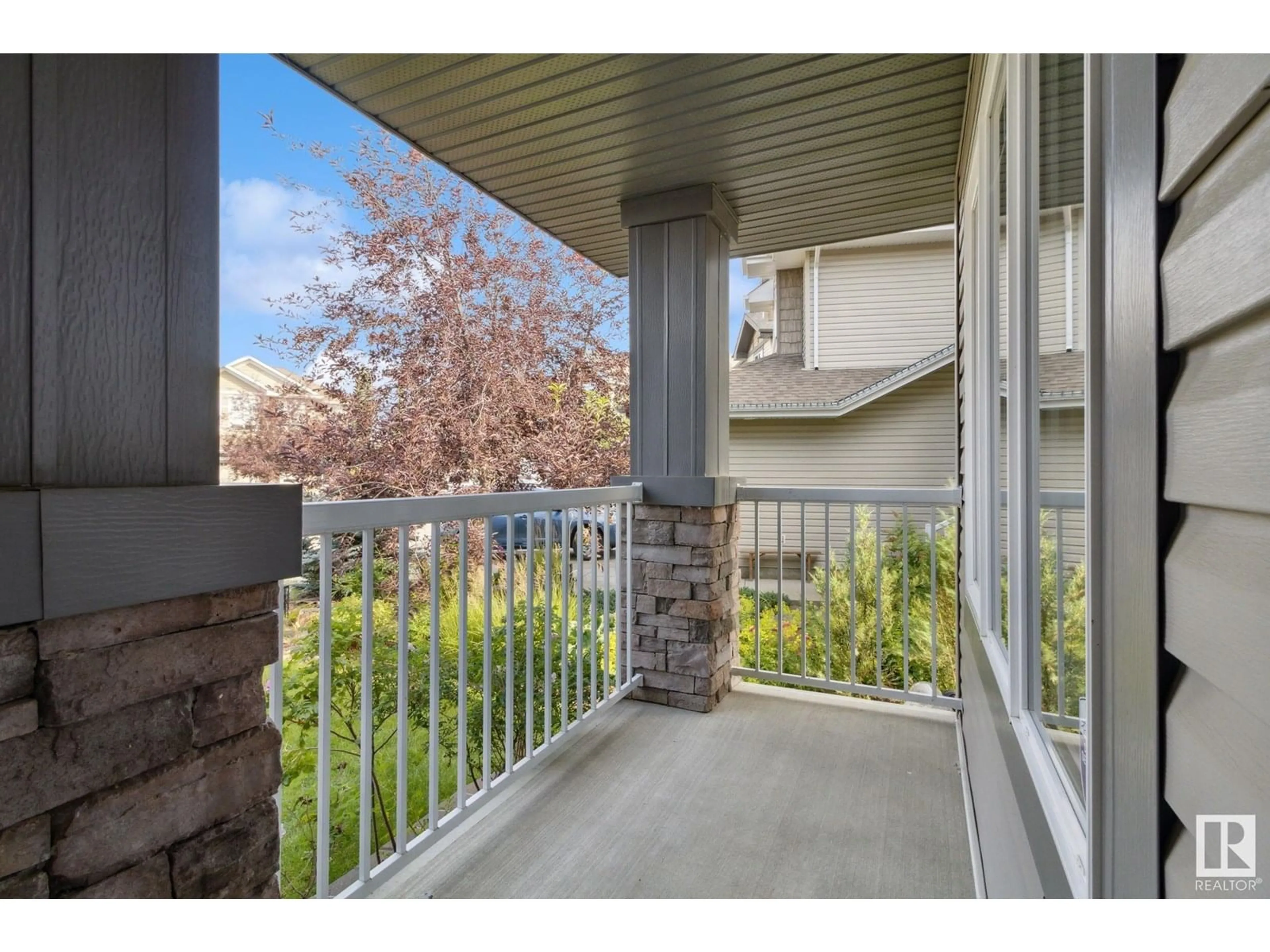 Patio, unknown for 5706 MCLUHAN BAY, Edmonton Alberta T6R0P8