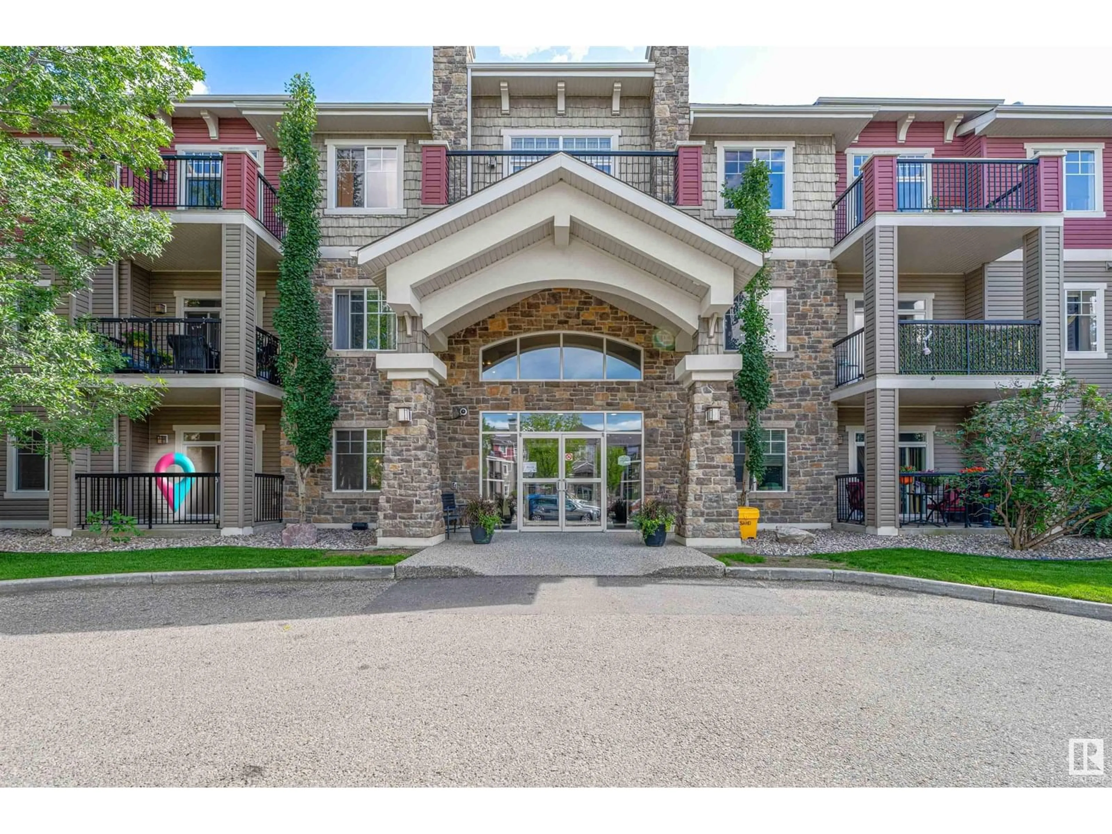 Indoor foyer for #131 - 2503 HANNA CR, Edmonton Alberta T6R0H1