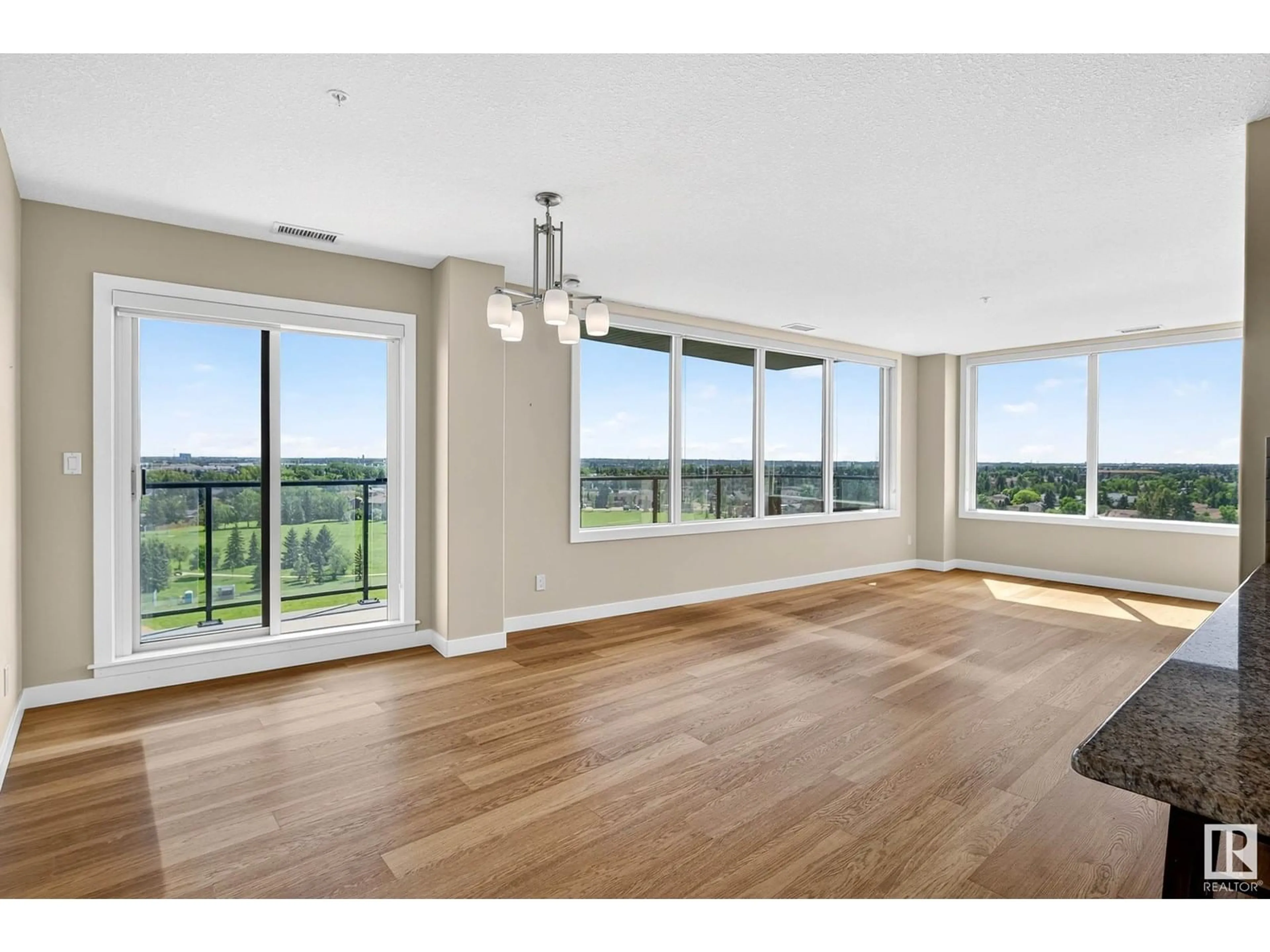 A pic of a room for 906 - 2755 109 ST, Edmonton Alberta T6J5S4