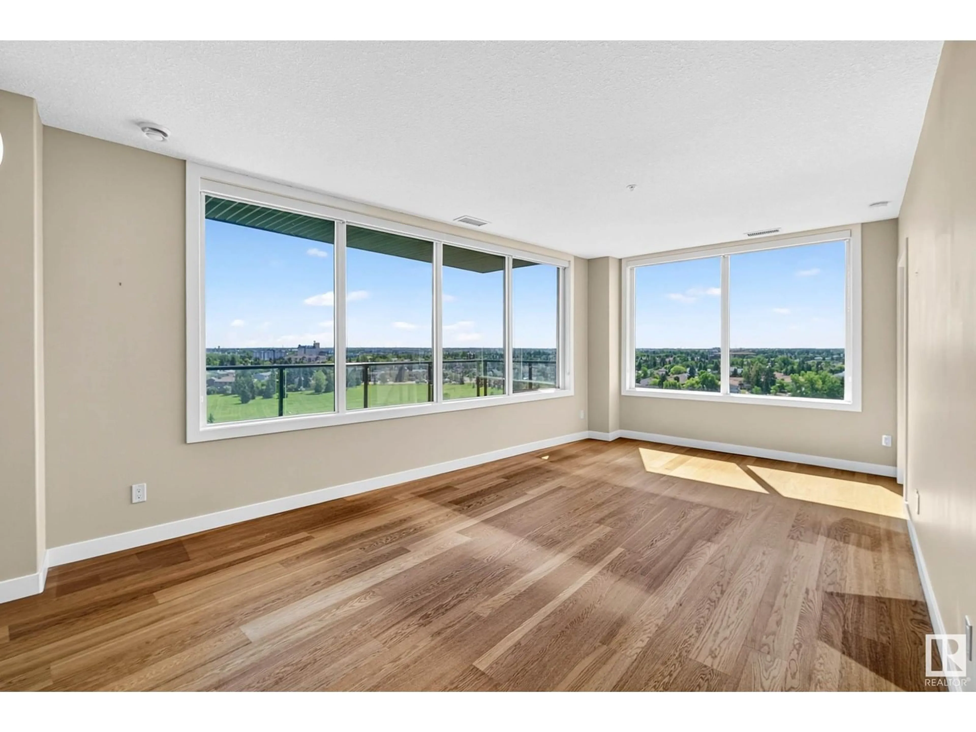 A pic of a room for 906 - 2755 109 ST, Edmonton Alberta T6J5S4