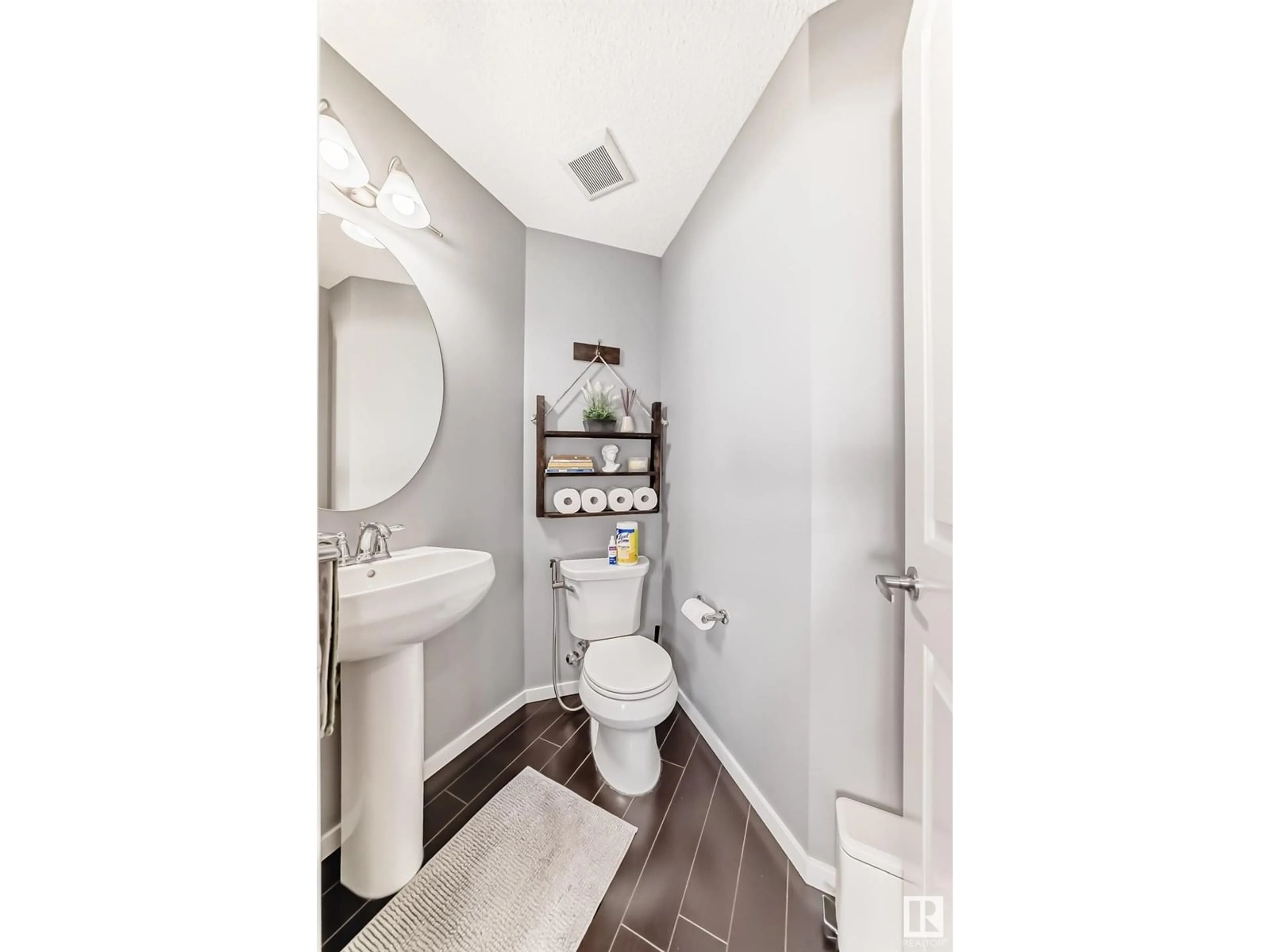 Standard bathroom, ceramic/tile floor for 2838 18A AV, Edmonton Alberta T6T0N8