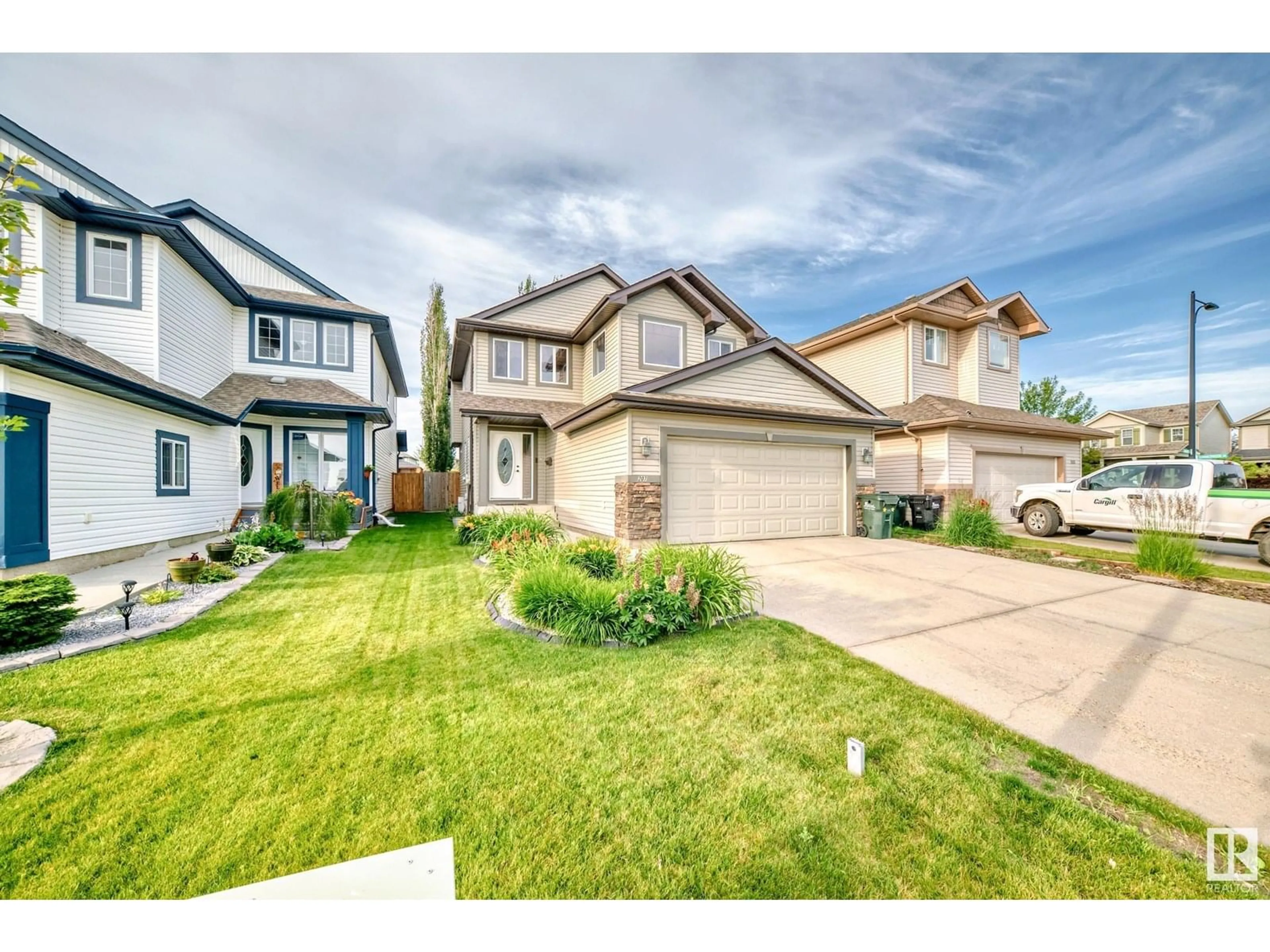 Unknown for 207 SUNCREST RD, Sherwood Park Alberta T8H0B4