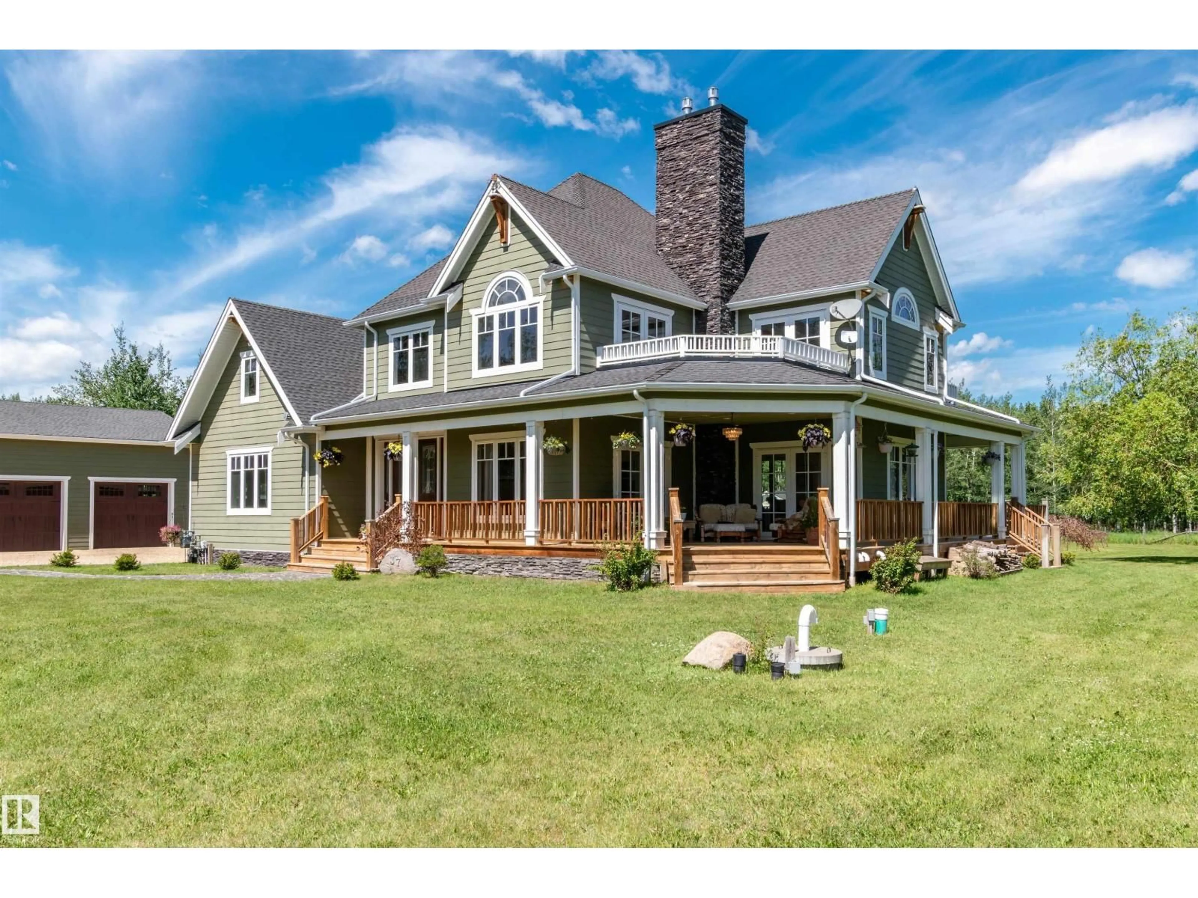 Home with vinyl exterior material, unknown for 51218 - 37 RGE ROAD 214 RGE, Rural Strathcona County Alberta T8E1G9