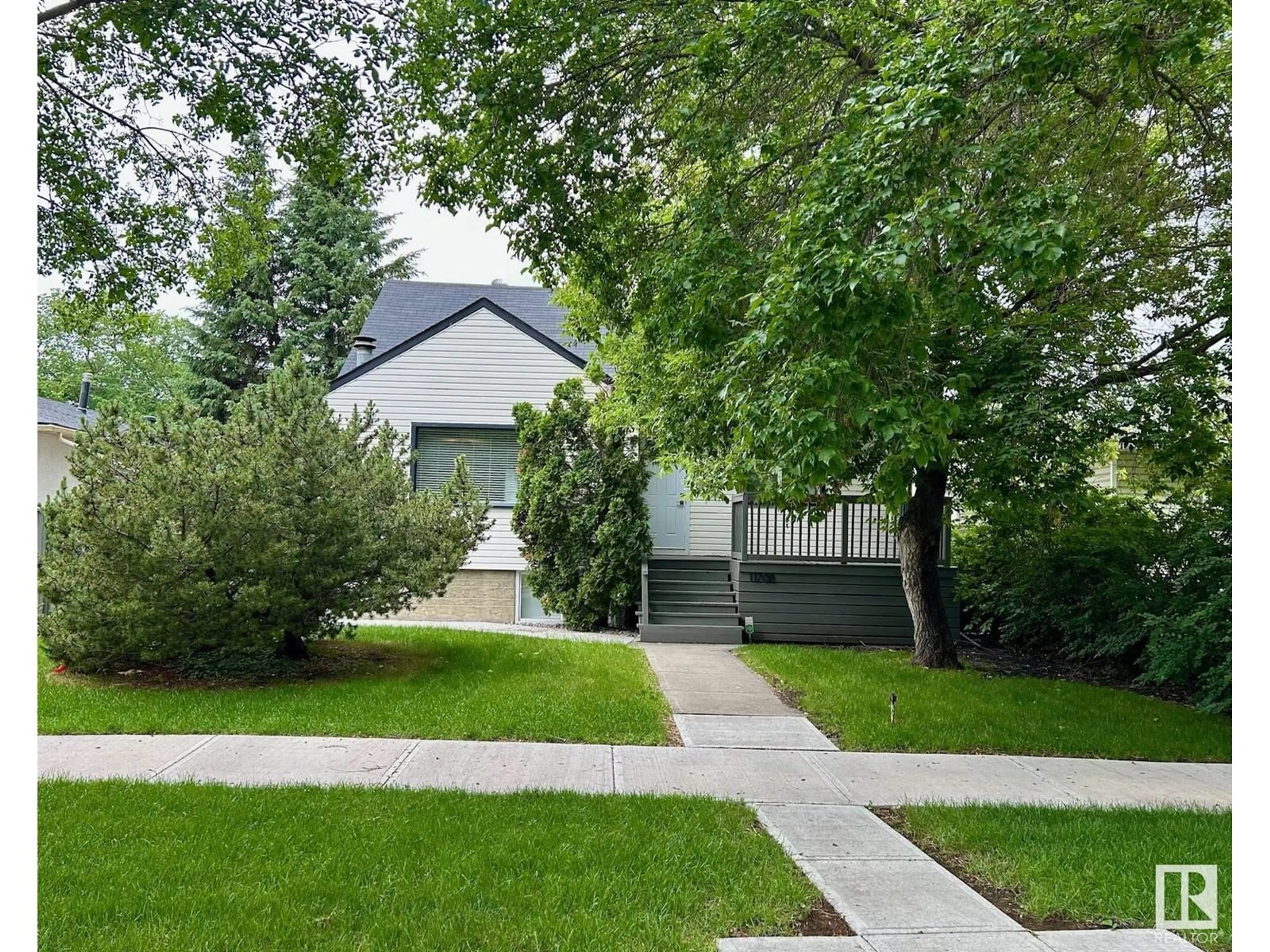 Unknown for NW - 11708 130 ST, Edmonton Alberta T5J1A1