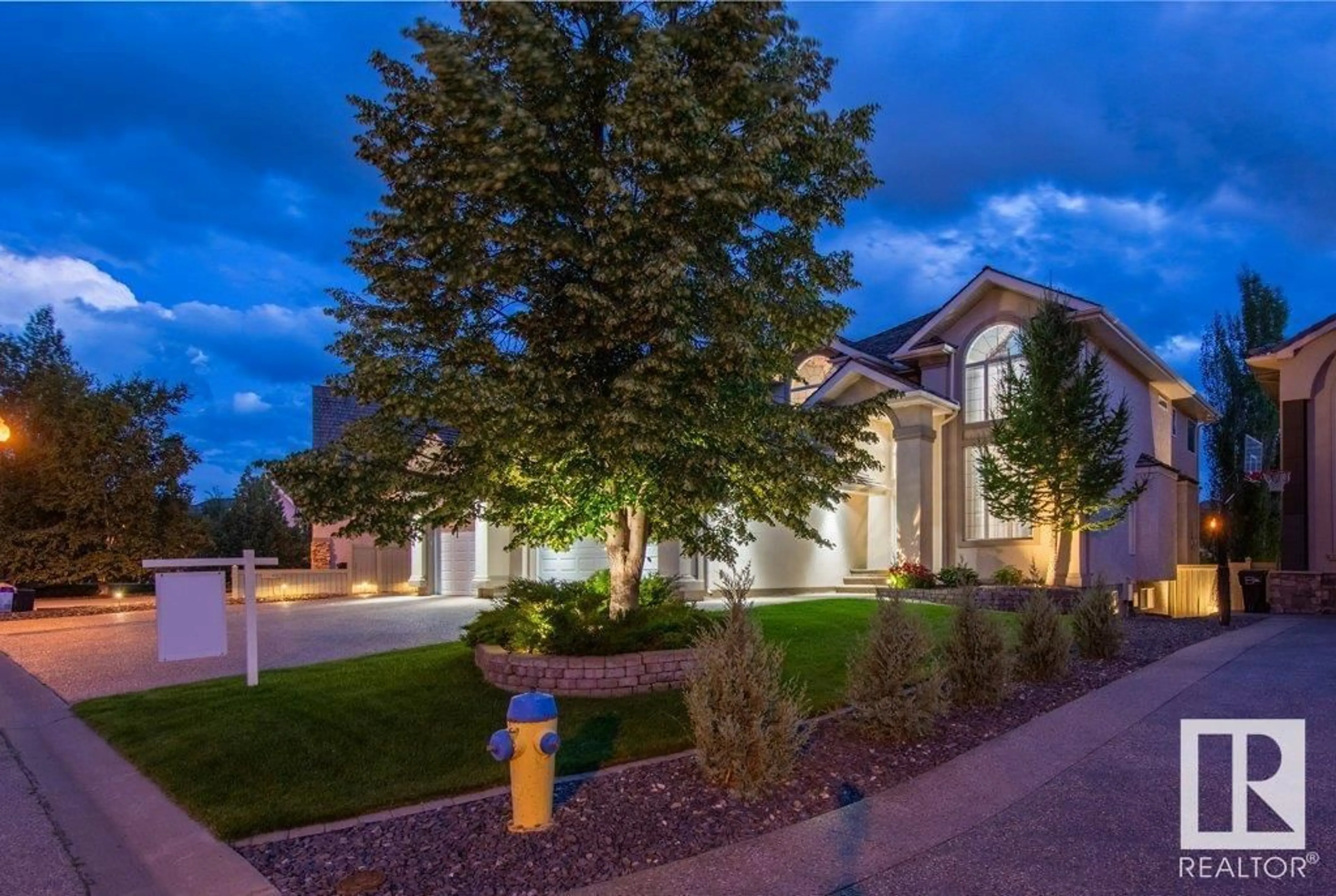 Unknown for NW - 1320 119A ST, Edmonton Alberta T6J7H6