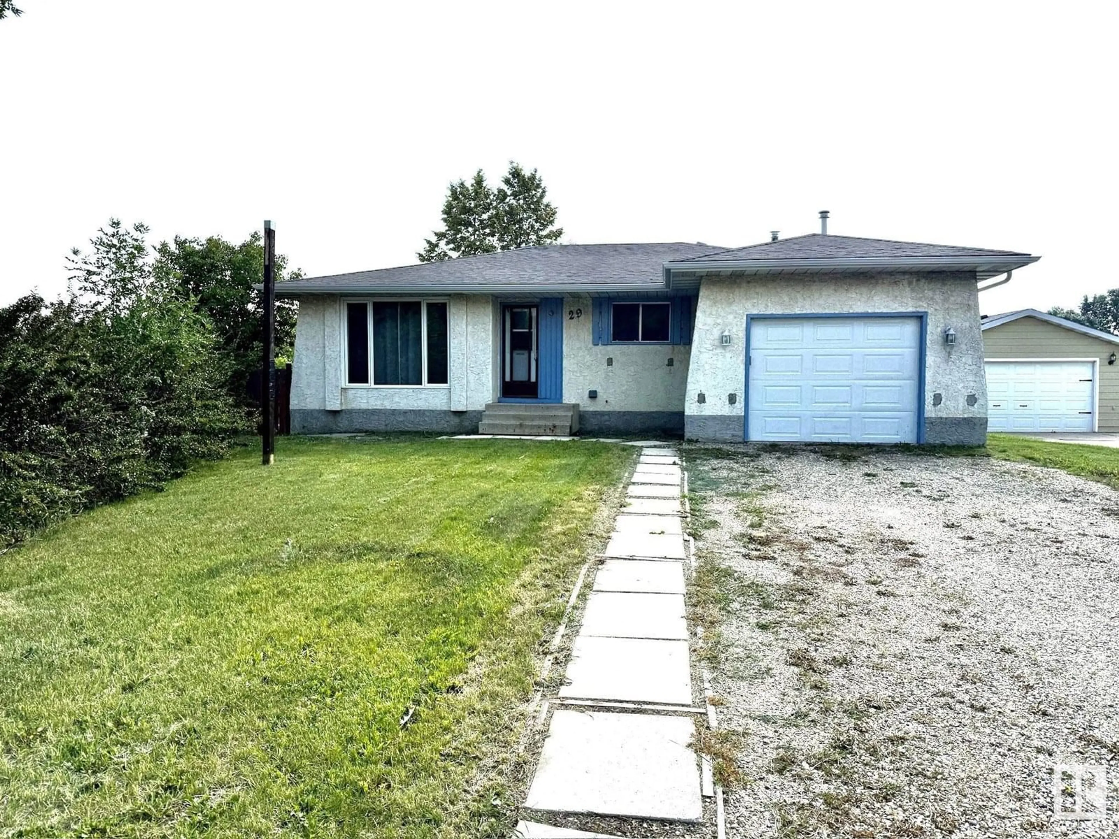 A pic from outside/outdoor area/front of a property/back of a property/a pic from drone, street for 29 CAMELOT CR, Leduc Alberta T9E4L5