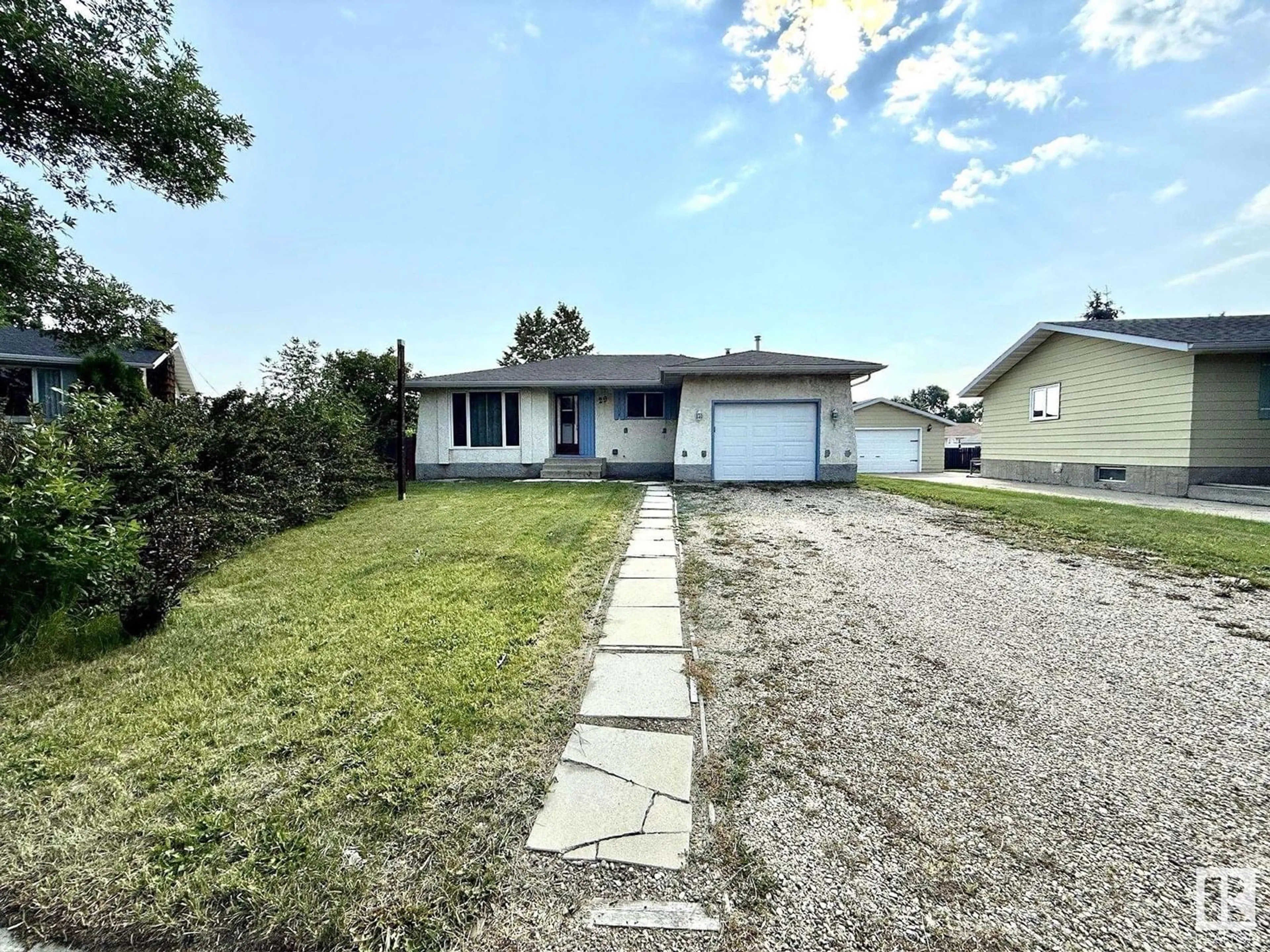 A pic from outside/outdoor area/front of a property/back of a property/a pic from drone, street for 29 CAMELOT CR, Leduc Alberta T9E4L5