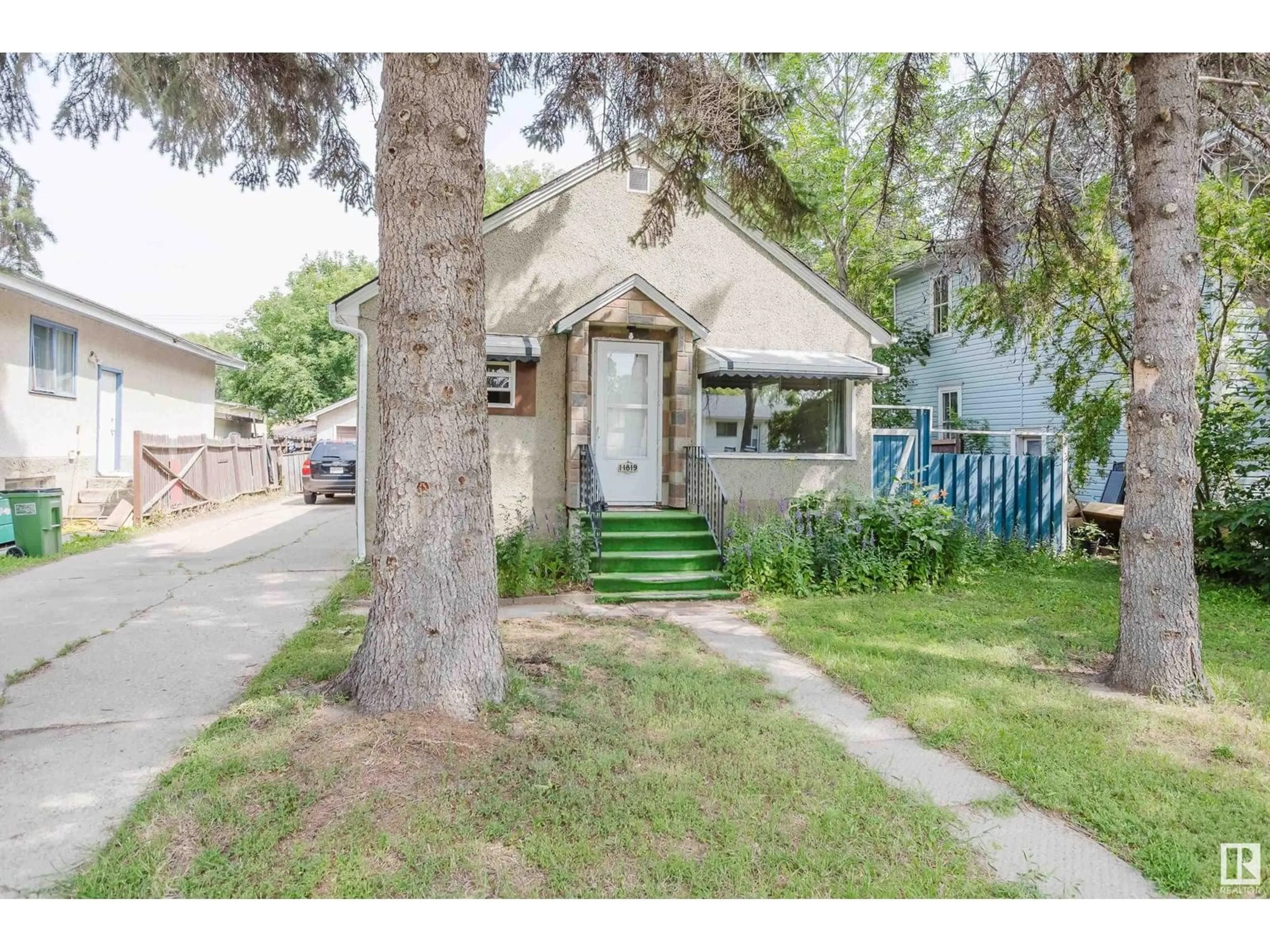 Unknown for NW - 11819 45 ST, Edmonton Alberta T5W2T3