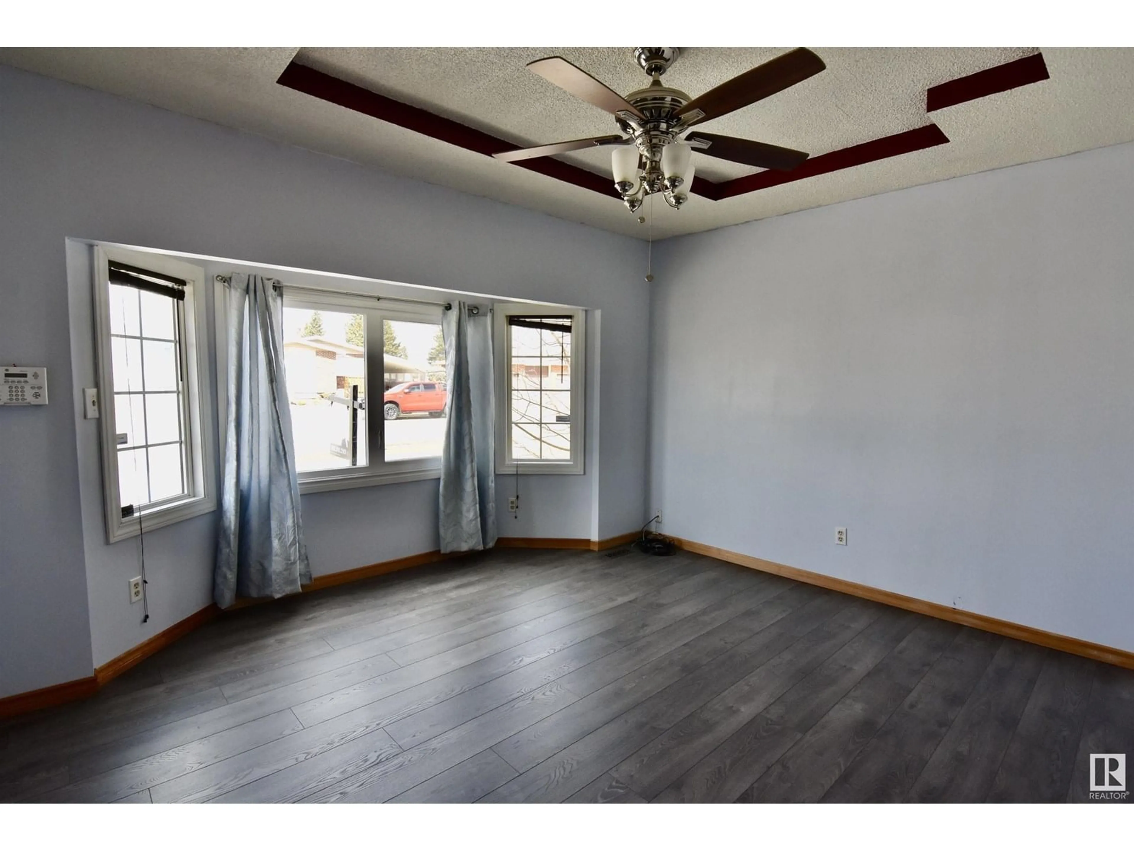 A pic of a room for 4629 46 AV, St. Paul Town Alberta T0A3A3