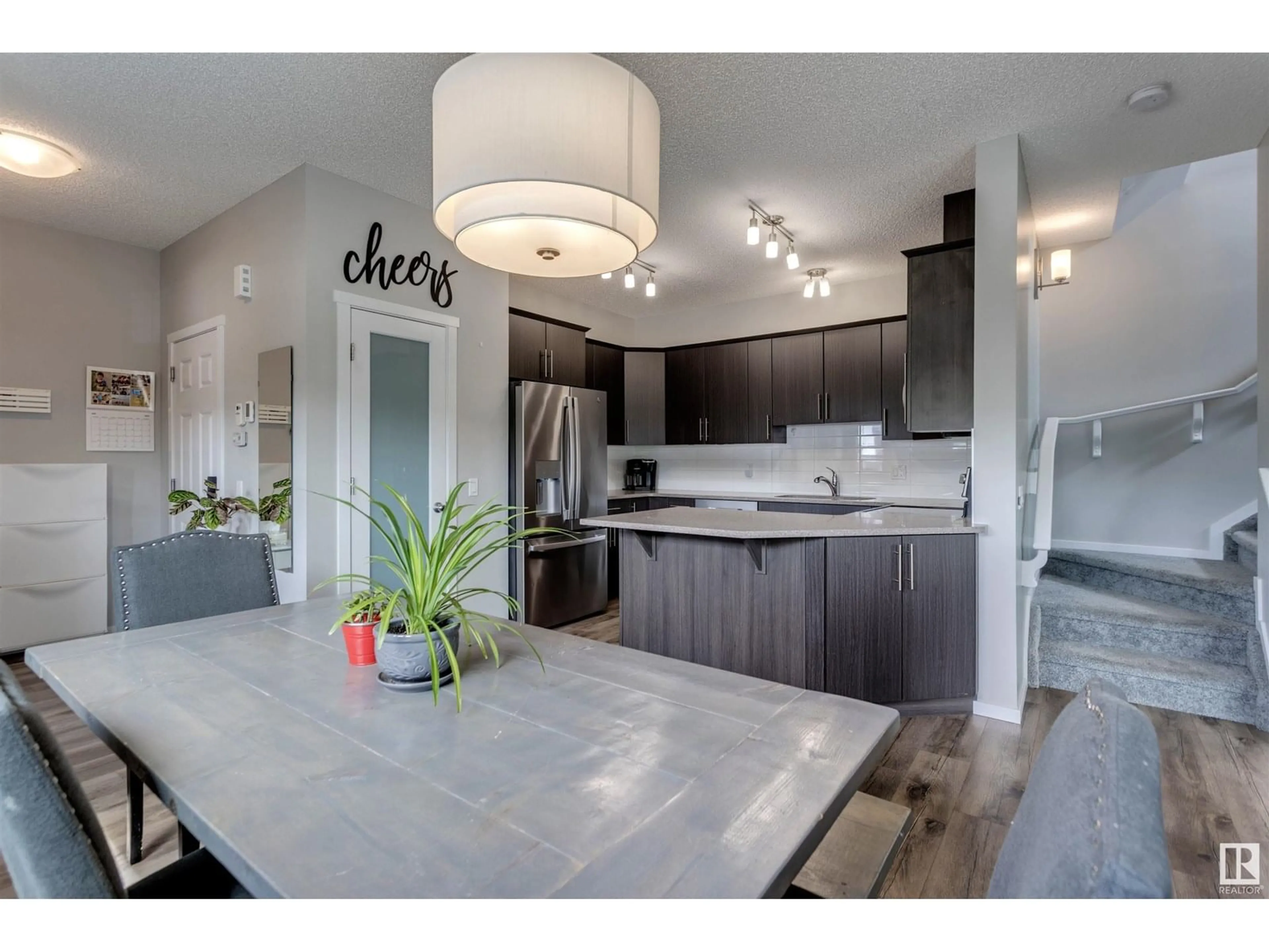 Open concept kitchen, unknown for 206 ABERDEEN CR, Sherwood Park Alberta T8H0Z1