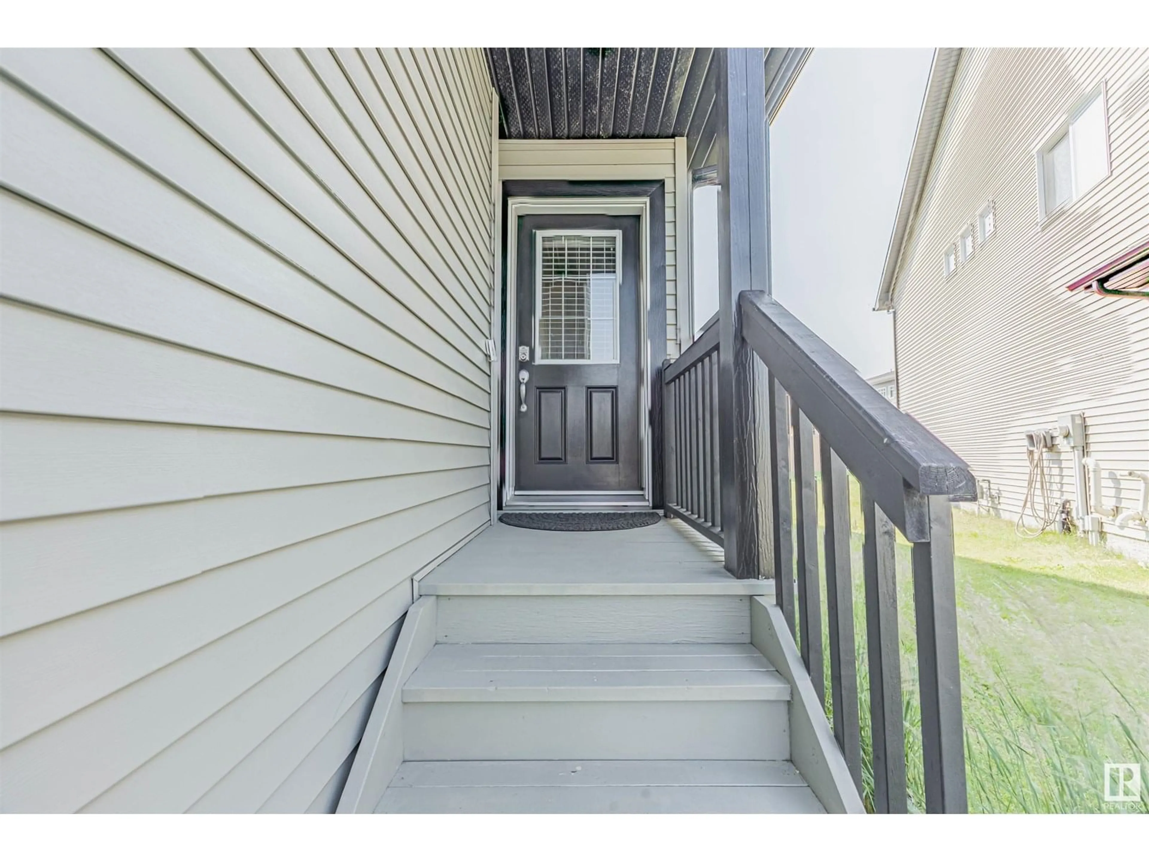 Unknown for 16824 65 ST, Edmonton Alberta T5Y3W6