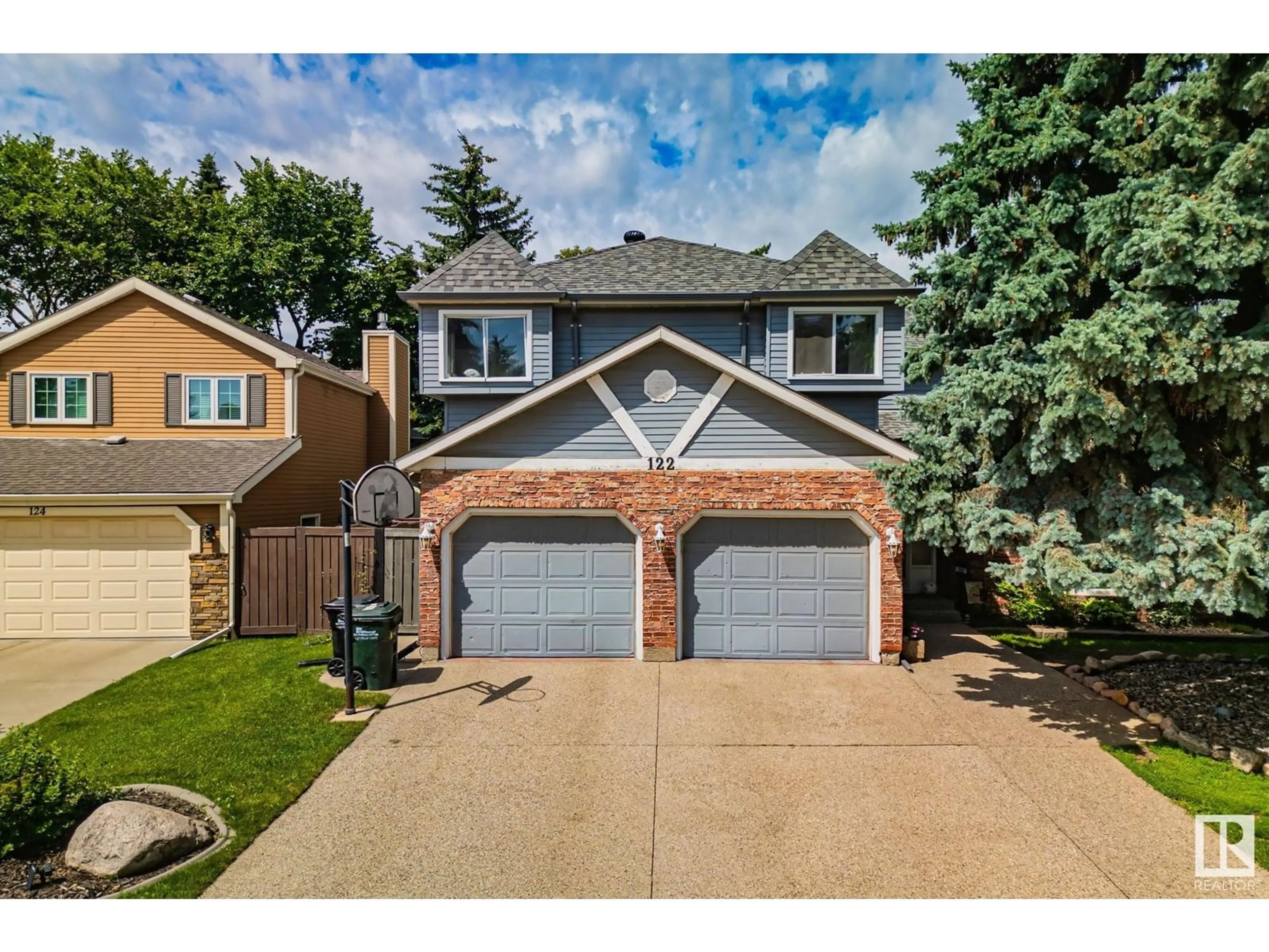 Unknown for 122 VILLAGE DO, Sherwood Park Alberta T8A4L6