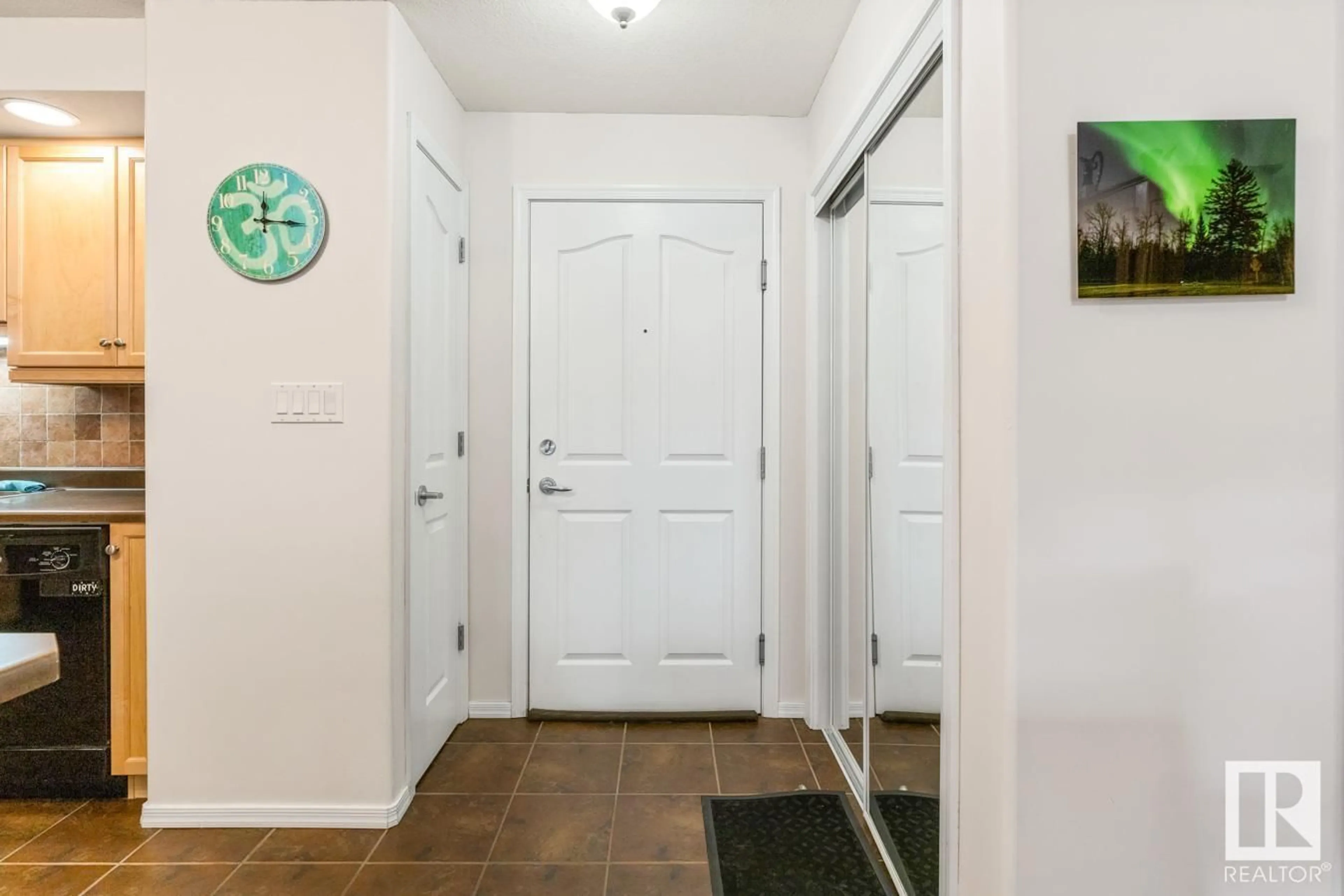 Indoor entryway for #303 - 1320 RUTHERFORD RD, Edmonton Alberta T6W0B6