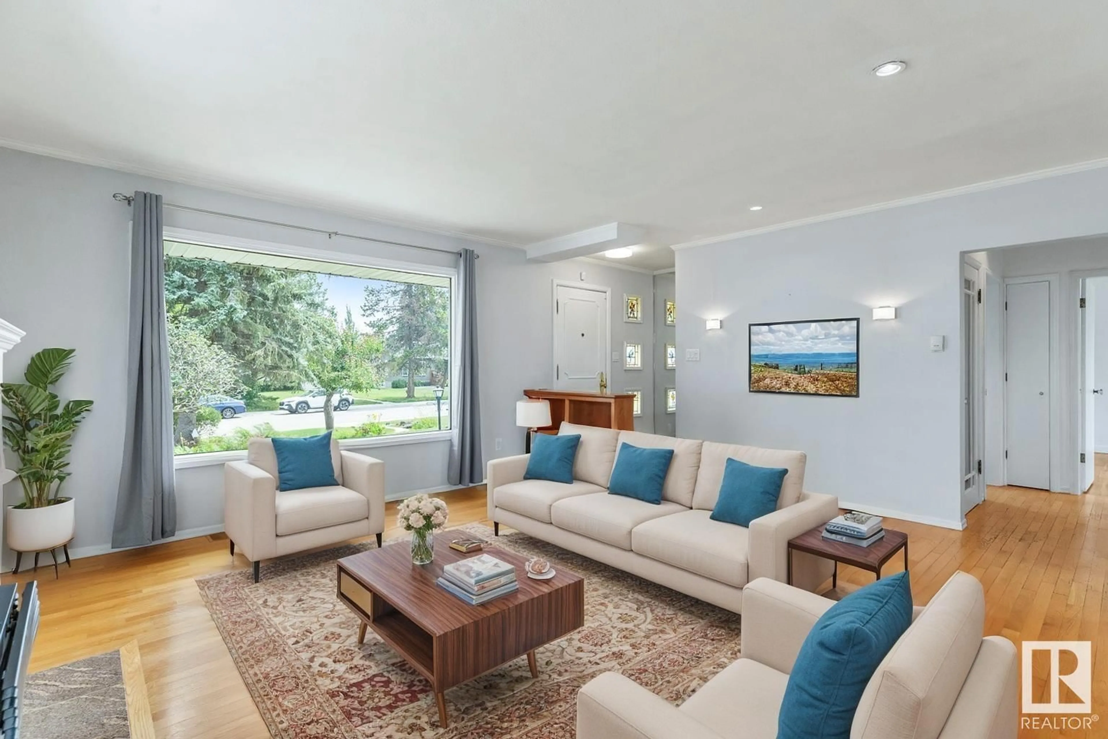 Living room with furniture, unknown for NW - 10926 117 ST, Edmonton Alberta T5H3N6