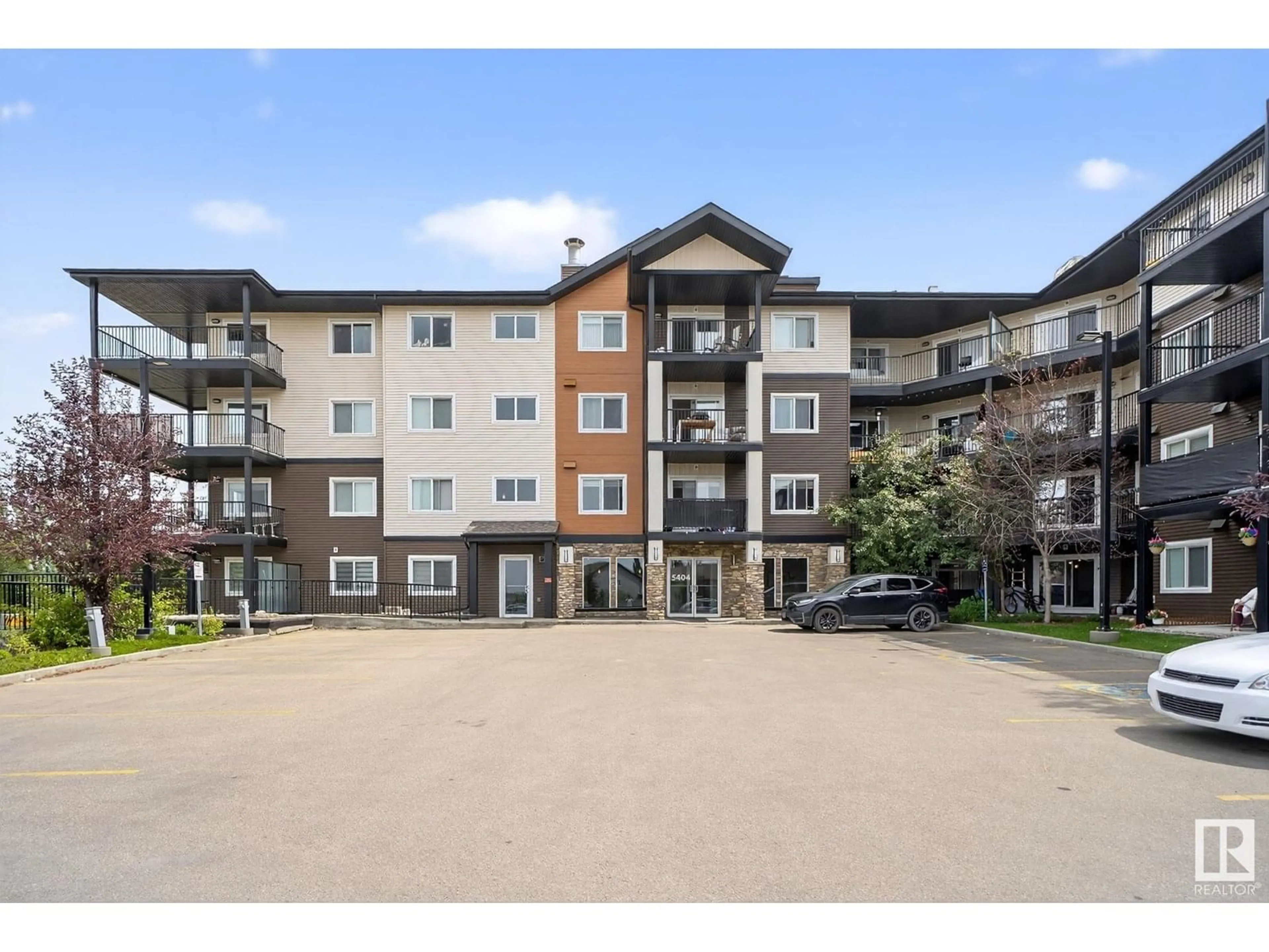 Unknown for #110 - 5404 7 AV, Edmonton Alberta T6K2K4