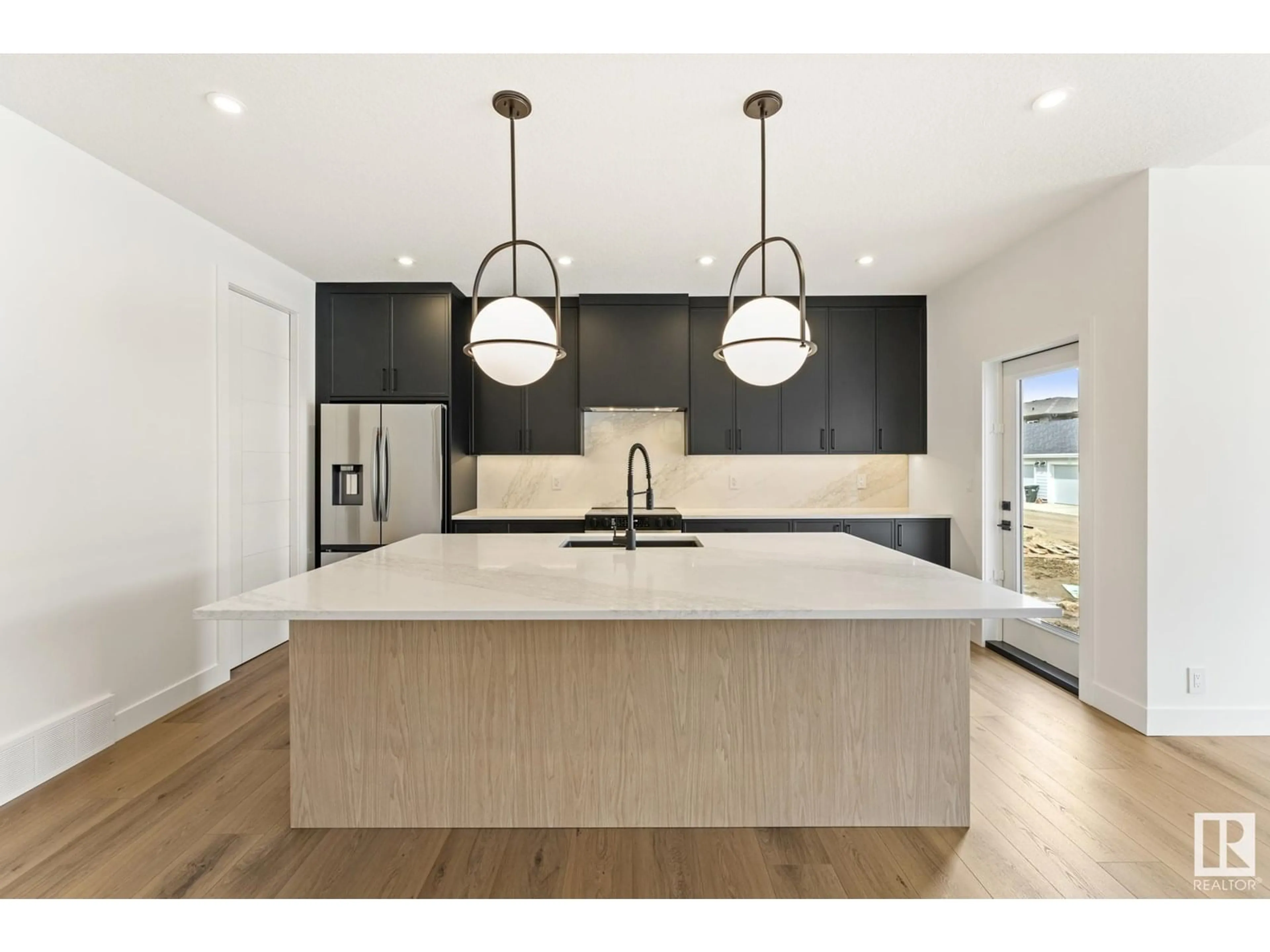 Open concept kitchen, unknown for 101 NEWBURY CI, Sherwood Park Alberta T8B0E8