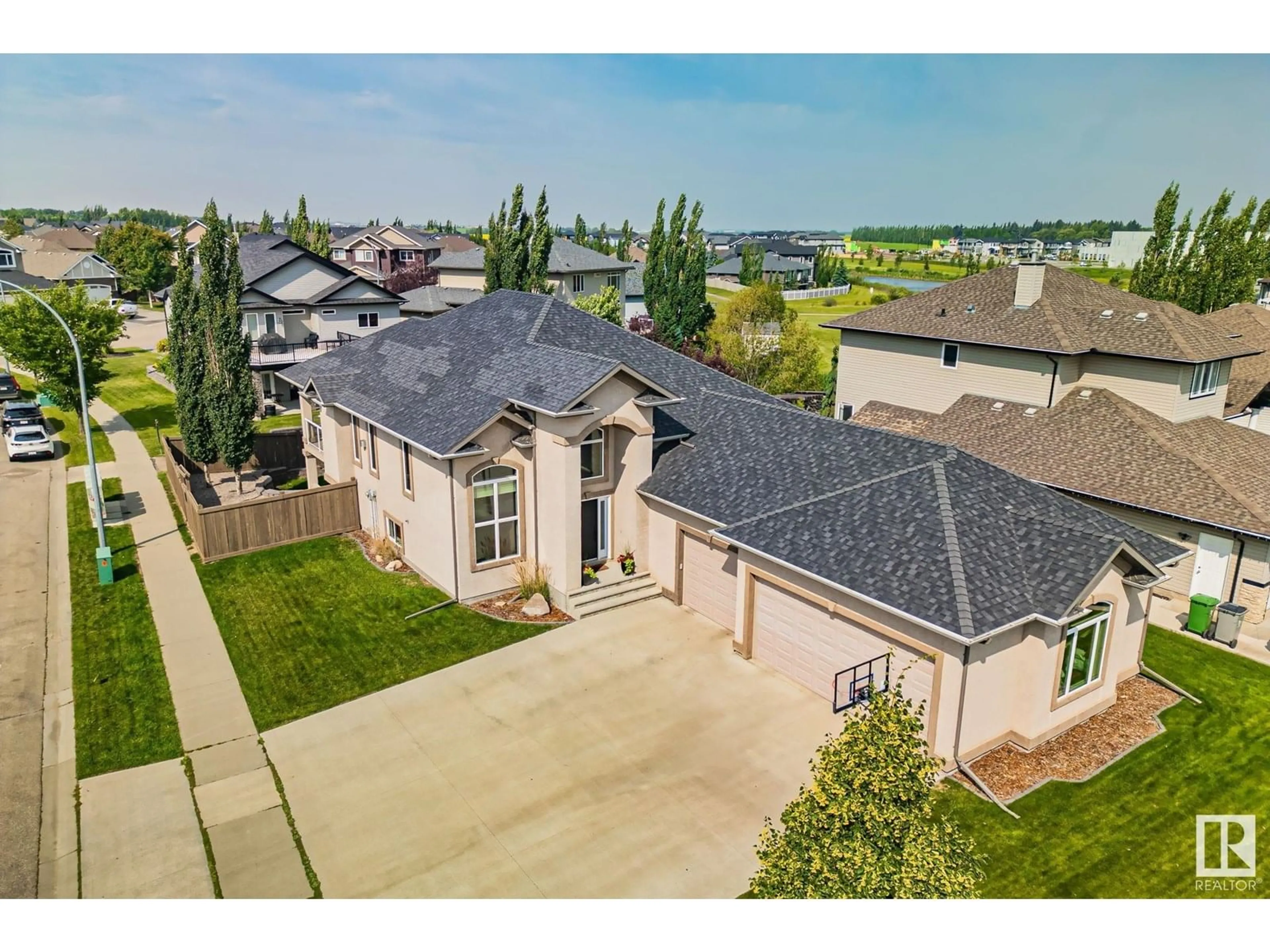 A pic from outside/outdoor area/front of a property/back of a property/a pic from drone, street for 3602 61 ST, Beaumont Alberta T4X1T5