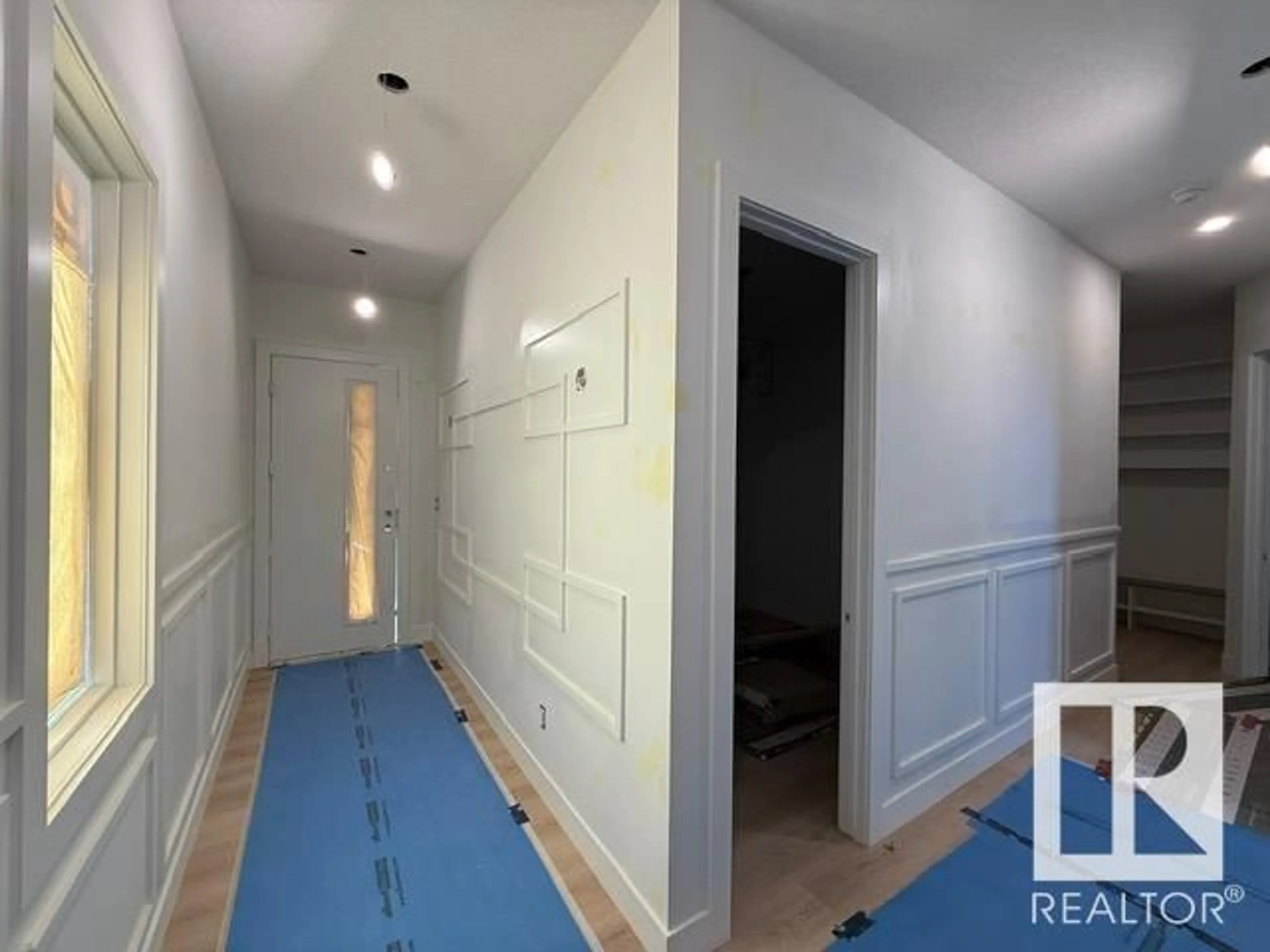 A pic of a room for 1142 GYRFALCON CR, Edmonton Alberta T5S0S5