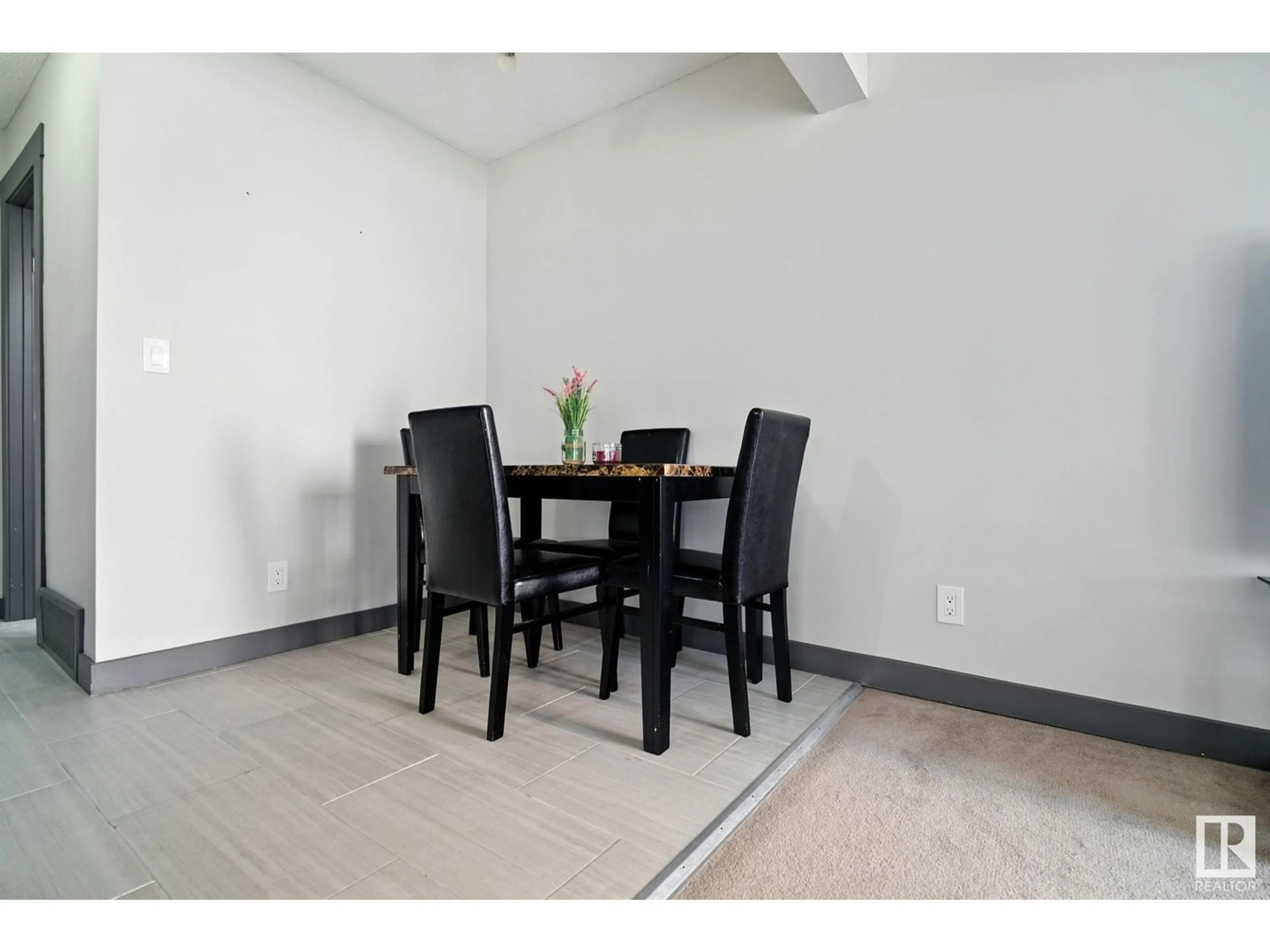 Dining room, unknown for 21 - 18004 89 ST, Edmonton Alberta T5Z0E7