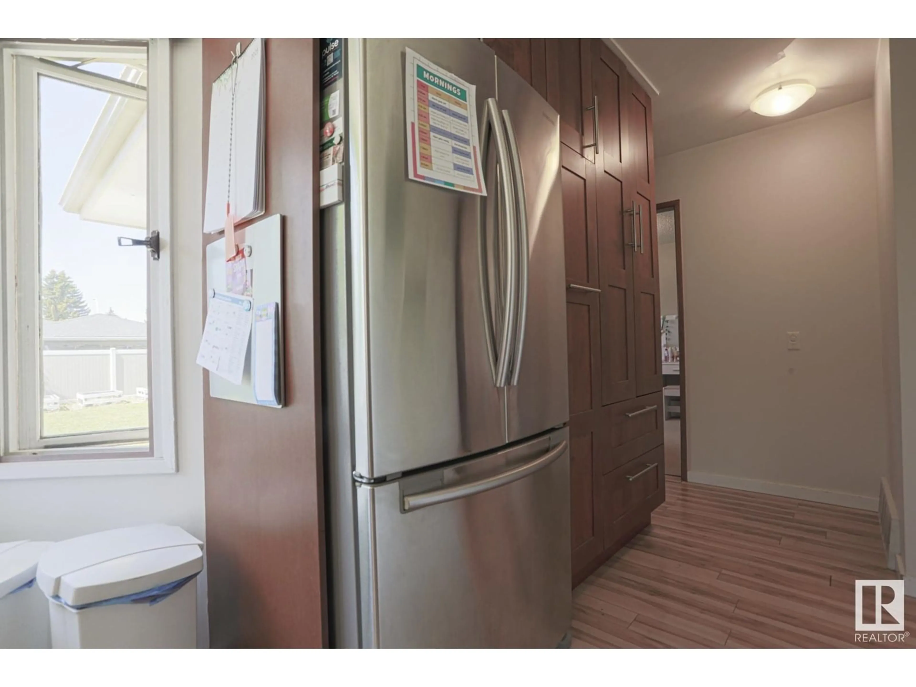 Standard kitchen, unknown for NW - 3520 105B ST, Edmonton Alberta T6J2L1