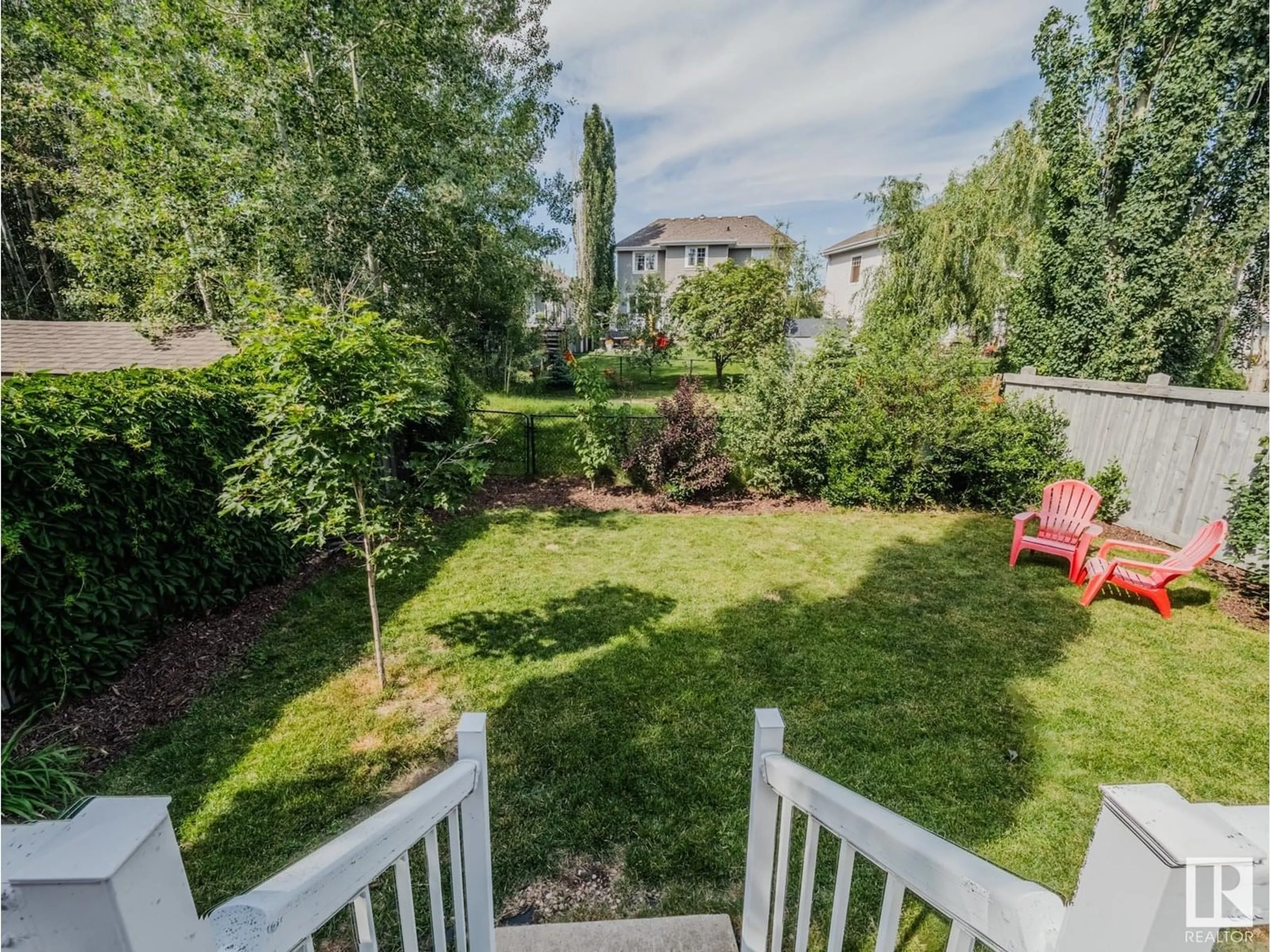 Patio, unknown for NW - 21116 46 AV, Edmonton Alberta T6M0G4