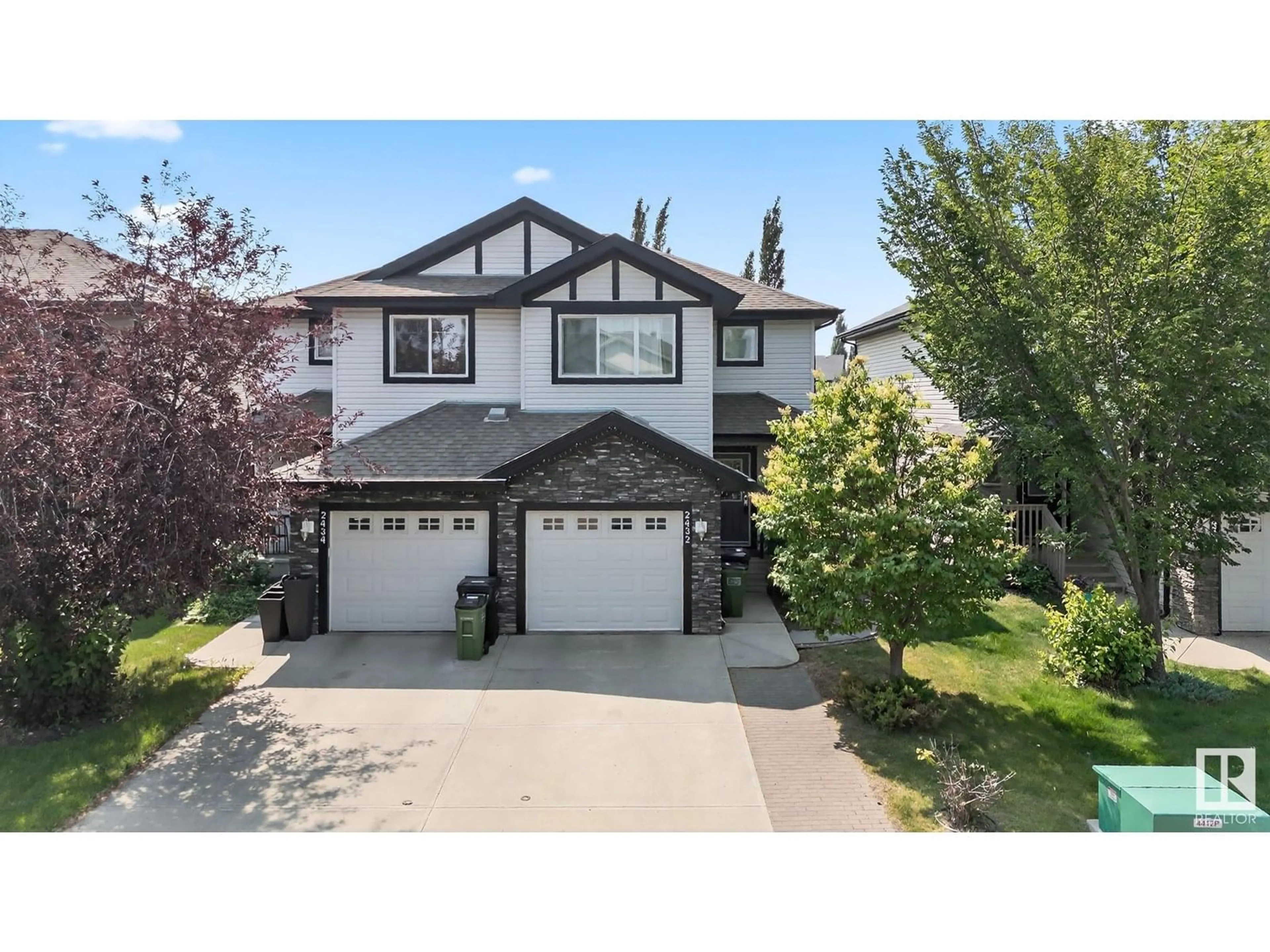 Home with vinyl exterior material, street for 2432 CASSELMAN CR, Edmonton Alberta T6W0W2