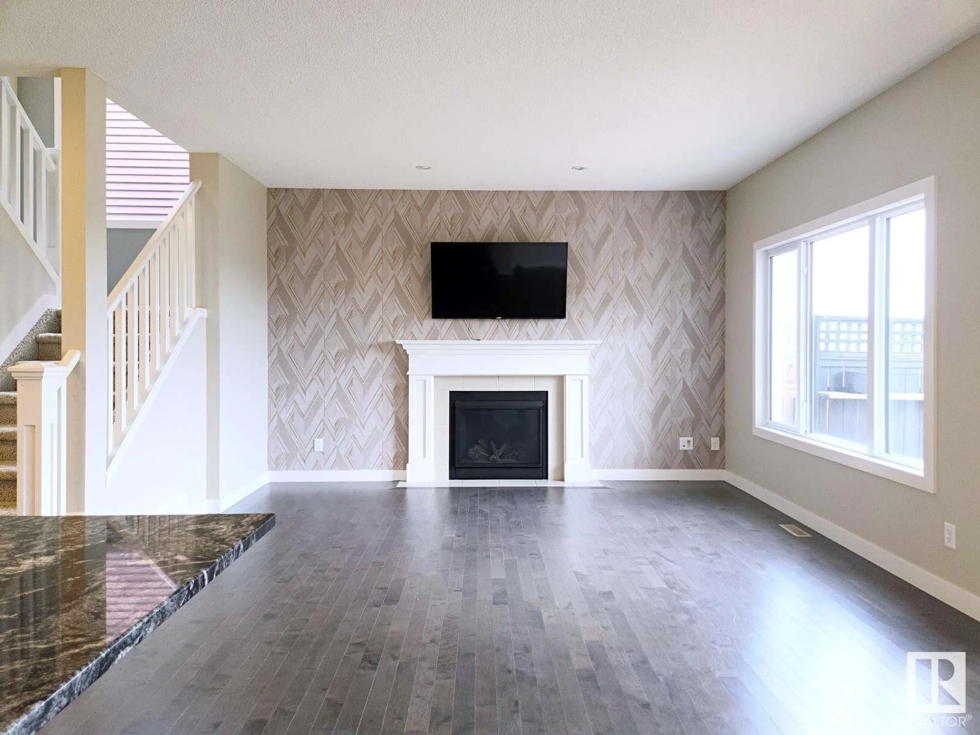 A pic of a room for 16707 18 AV, Edmonton Alberta T6W3C5