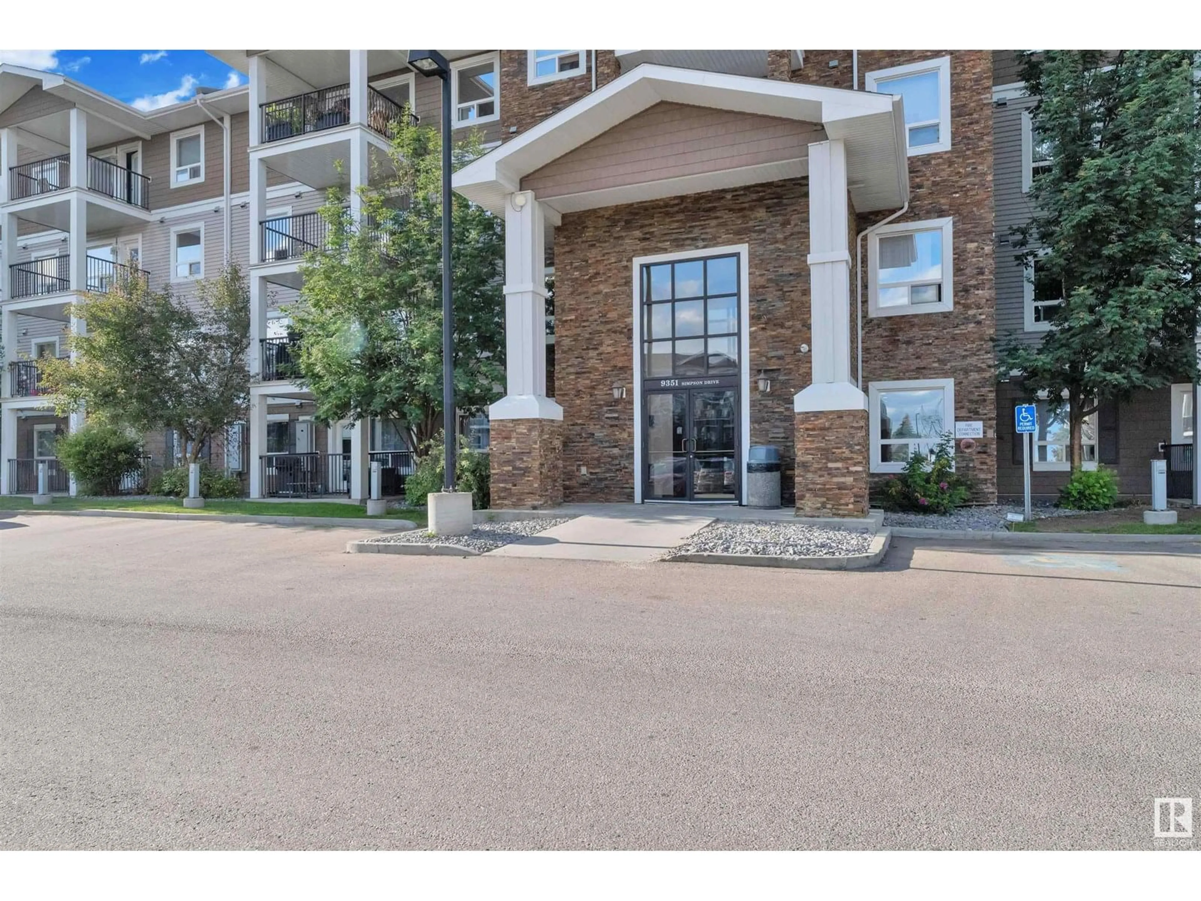 Unknown for #3302 - 9351 SIMPSON DR, Edmonton Alberta T6R0N3