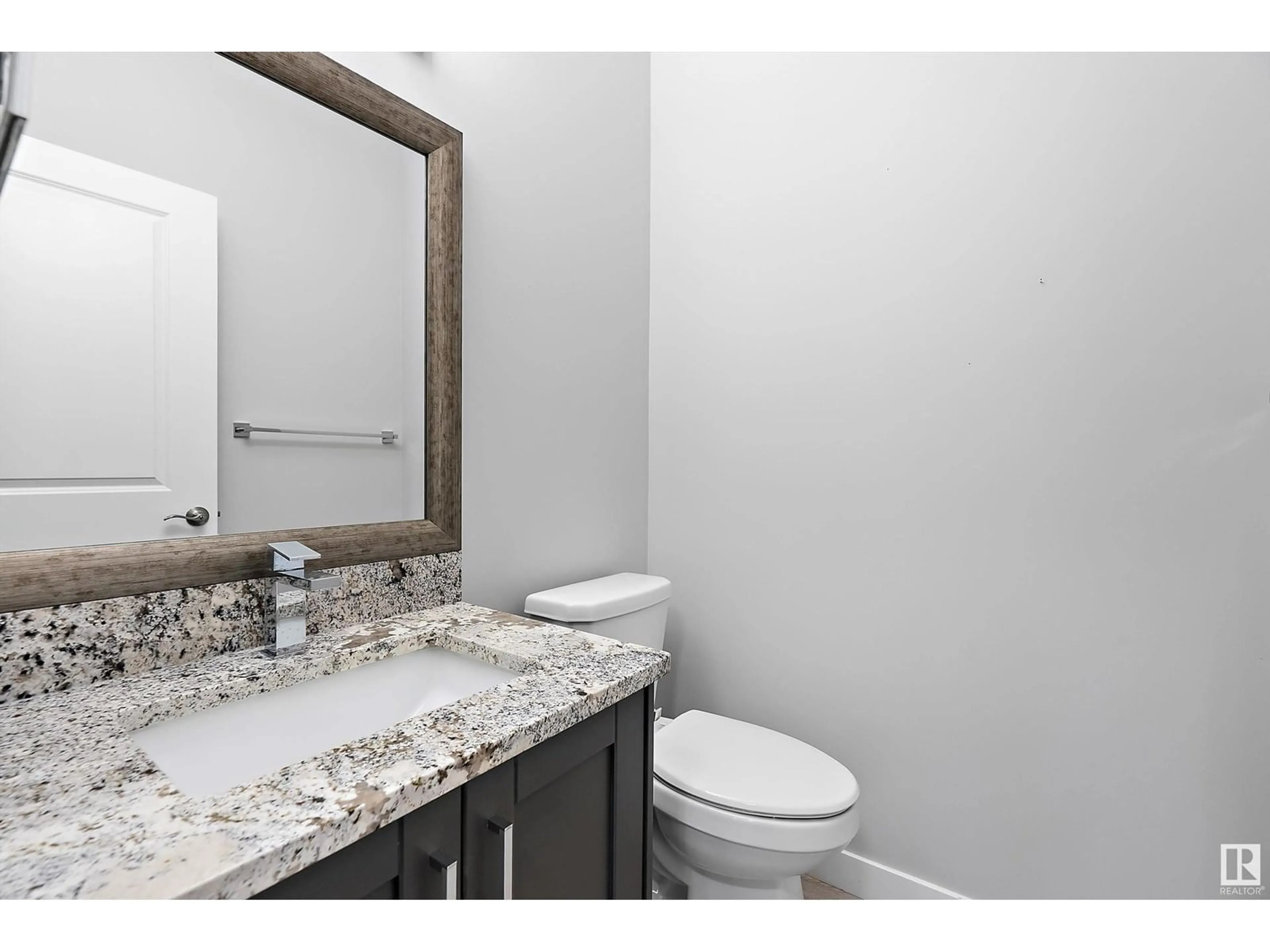 Standard bathroom, ceramic/tile floor for NW - 6525 167B AV, Edmonton Alberta T5Y3X8