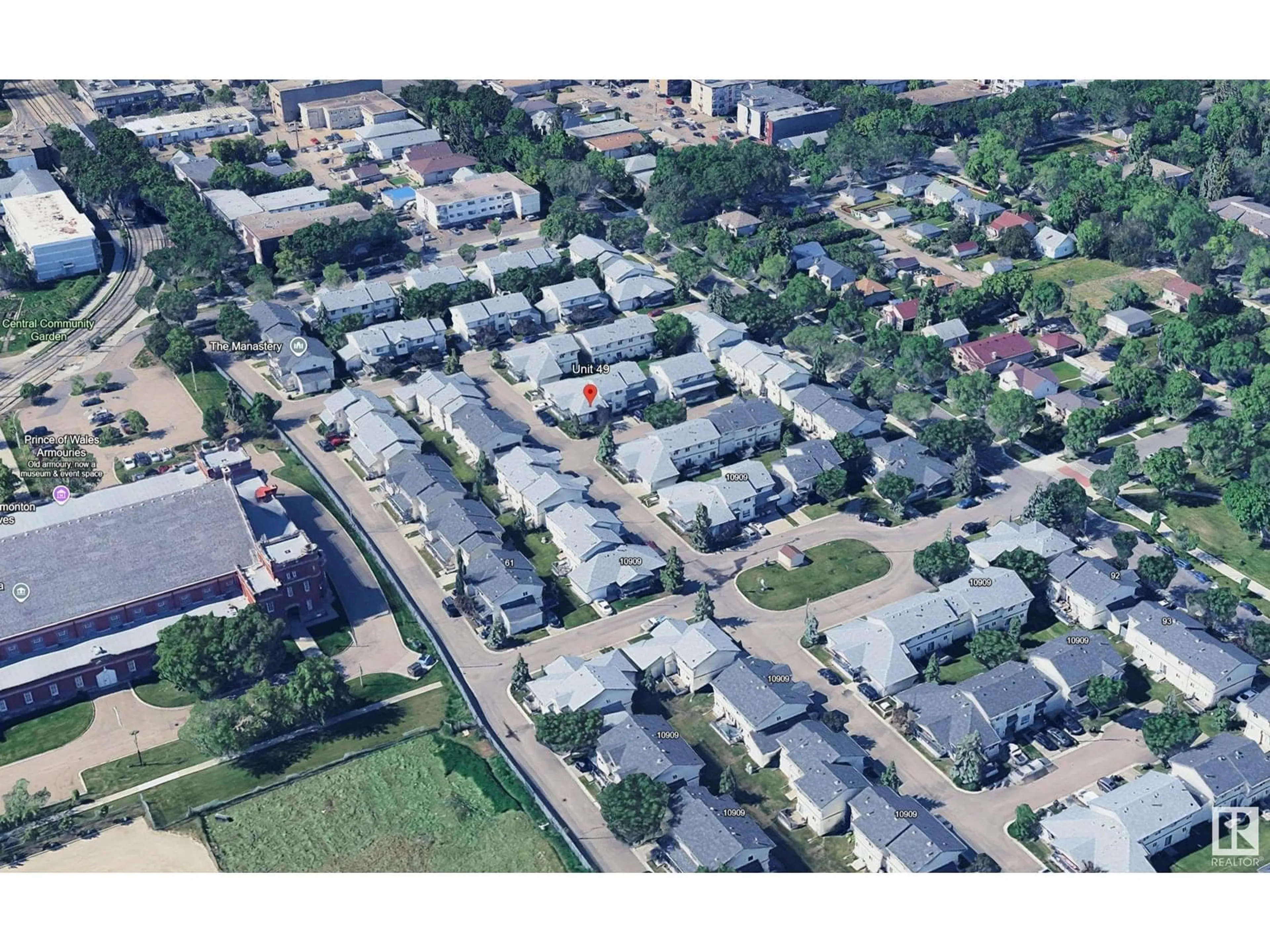 A pic from outside/outdoor area/front of a property/back of a property/a pic from drone, street for 49 - 10909 106 ST NW, Edmonton Alberta T5H4M7